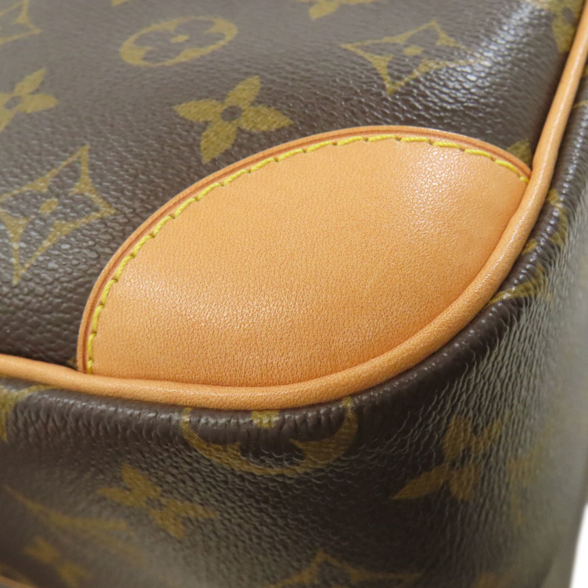 Louis Vuitton Monogram Monogram Monogram Shoulder Bag (Pre-Owned)