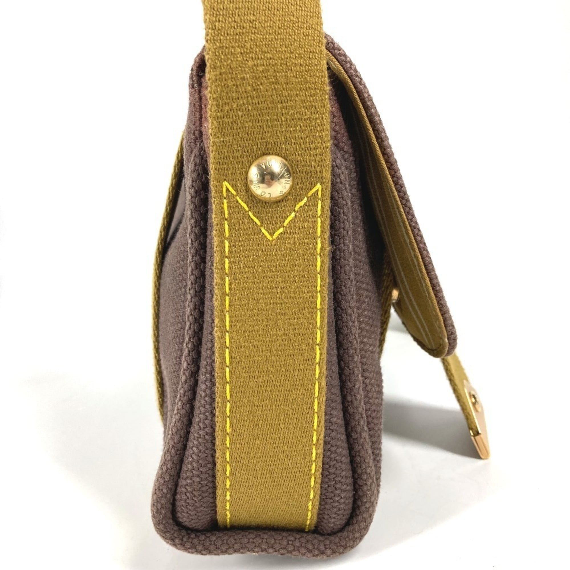 Louis Vuitton Brown Canvas Pochette Shoulder Bag (Pre-Owned)