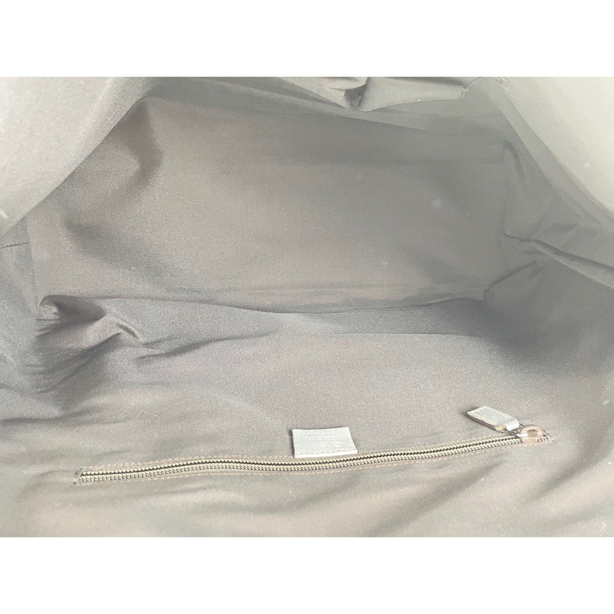 Gucci Gray Gg Supreme Tote Bag (Pre-Owned)