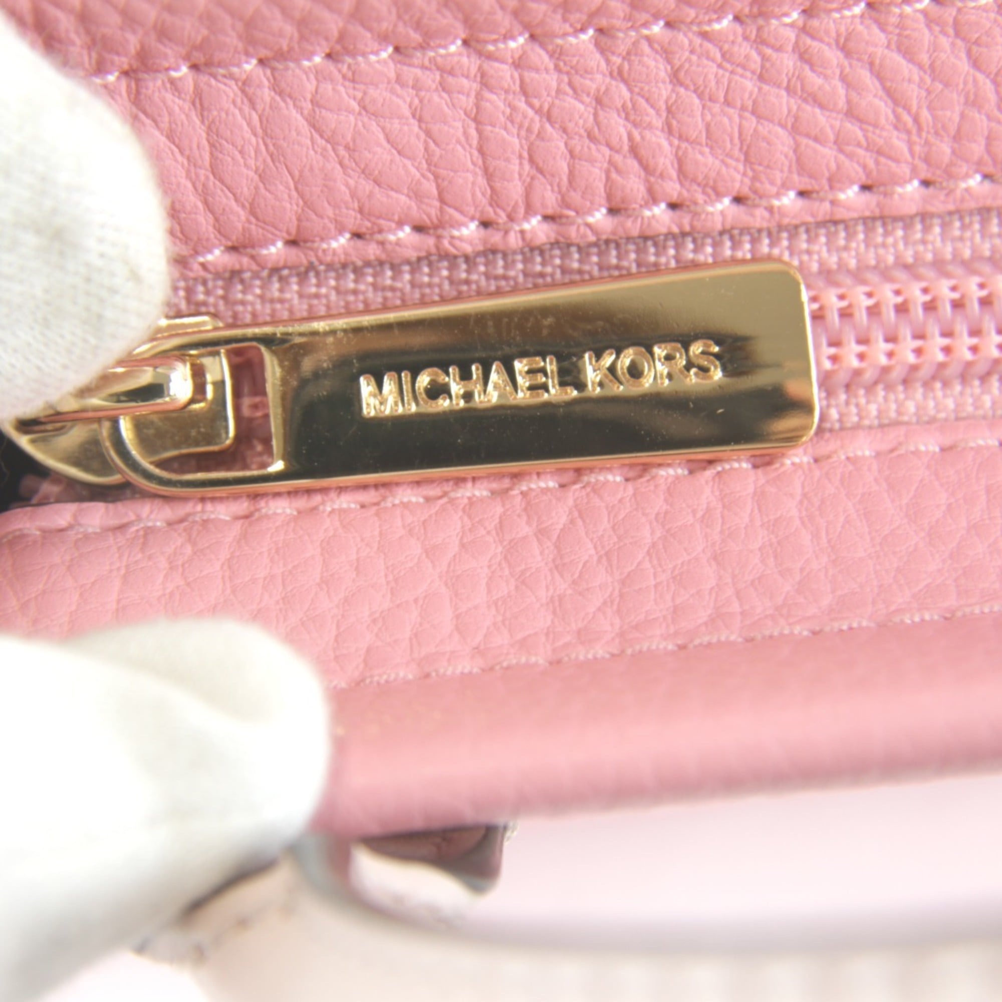 Michael Kors Pink Leather Shoulder Bag (Pre-Owned)
