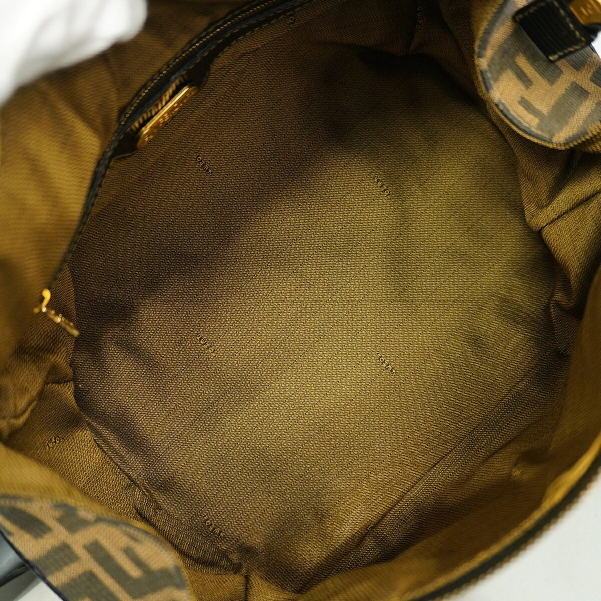 Fendi Brown Canvas Handbag (Pre-Owned)