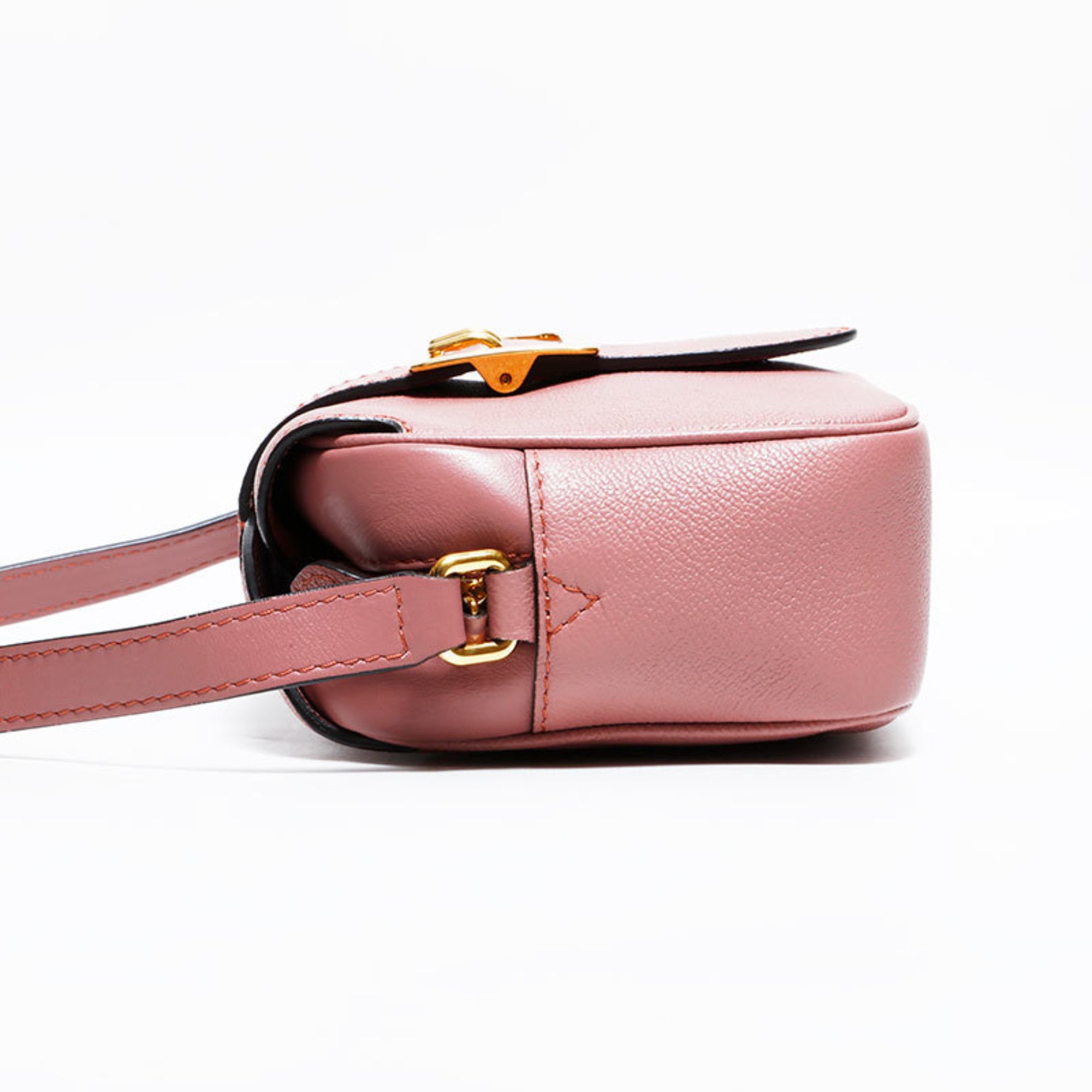 Burberry Pink Leather Shoulder Bag (Pre-Owned)