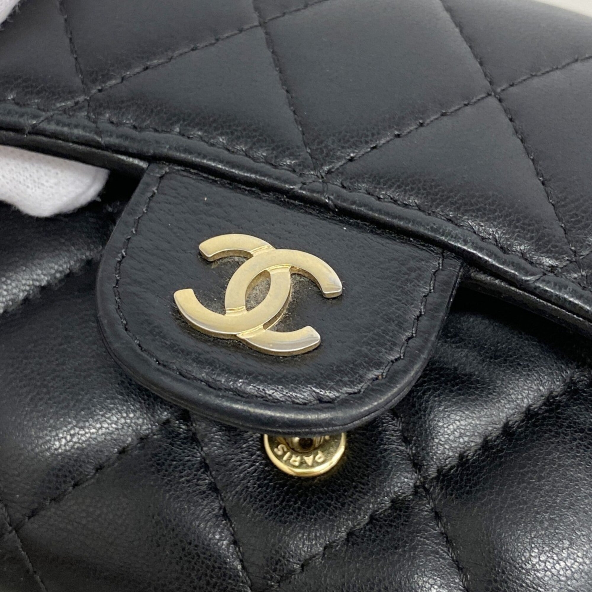 Chanel Black Leather Wallet (Tri-Fold) (Pre-Owned)
