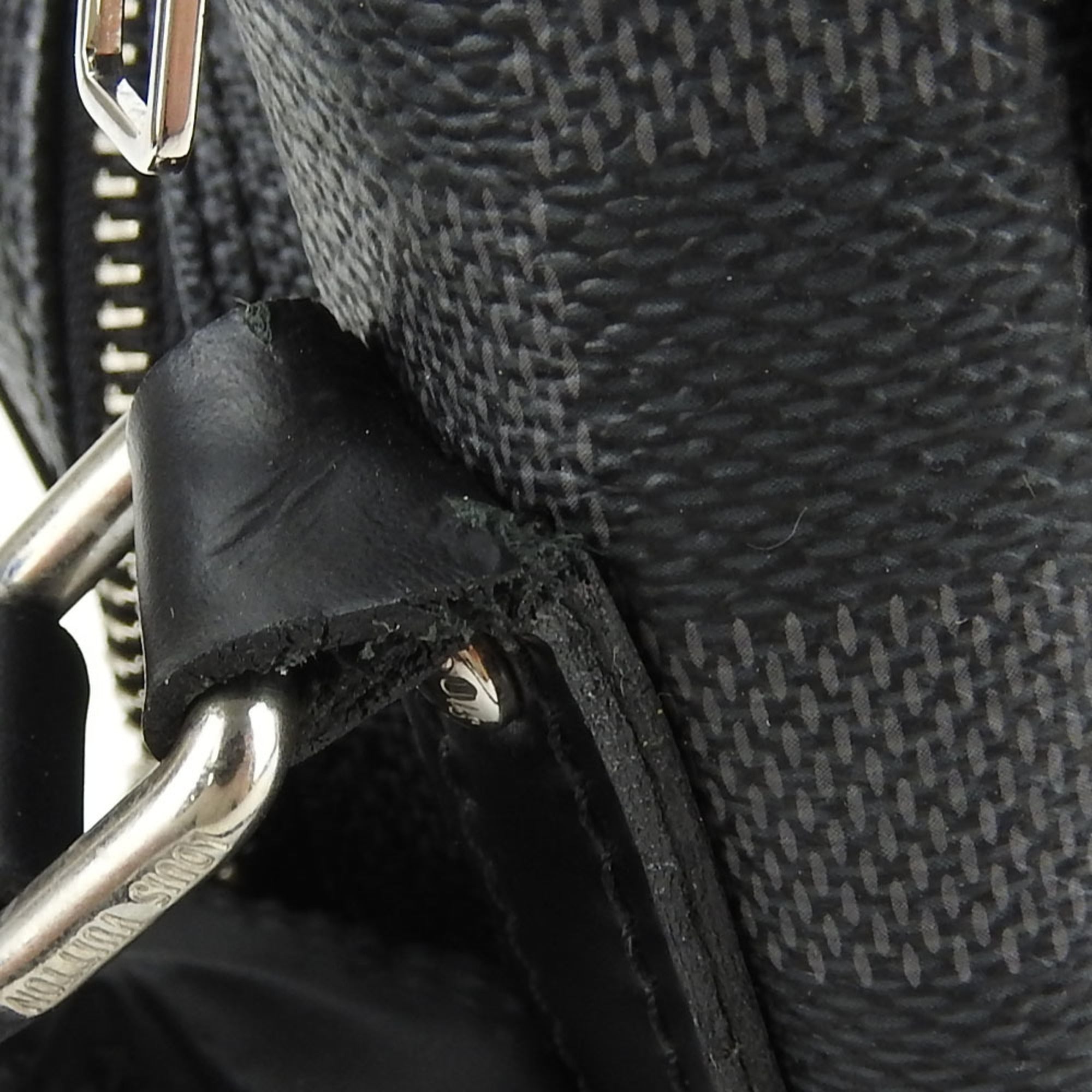 Louis Vuitton Damier Graphite Black Gray Damier Graphite Pochette Shoulder Bag (Pre-Owned)