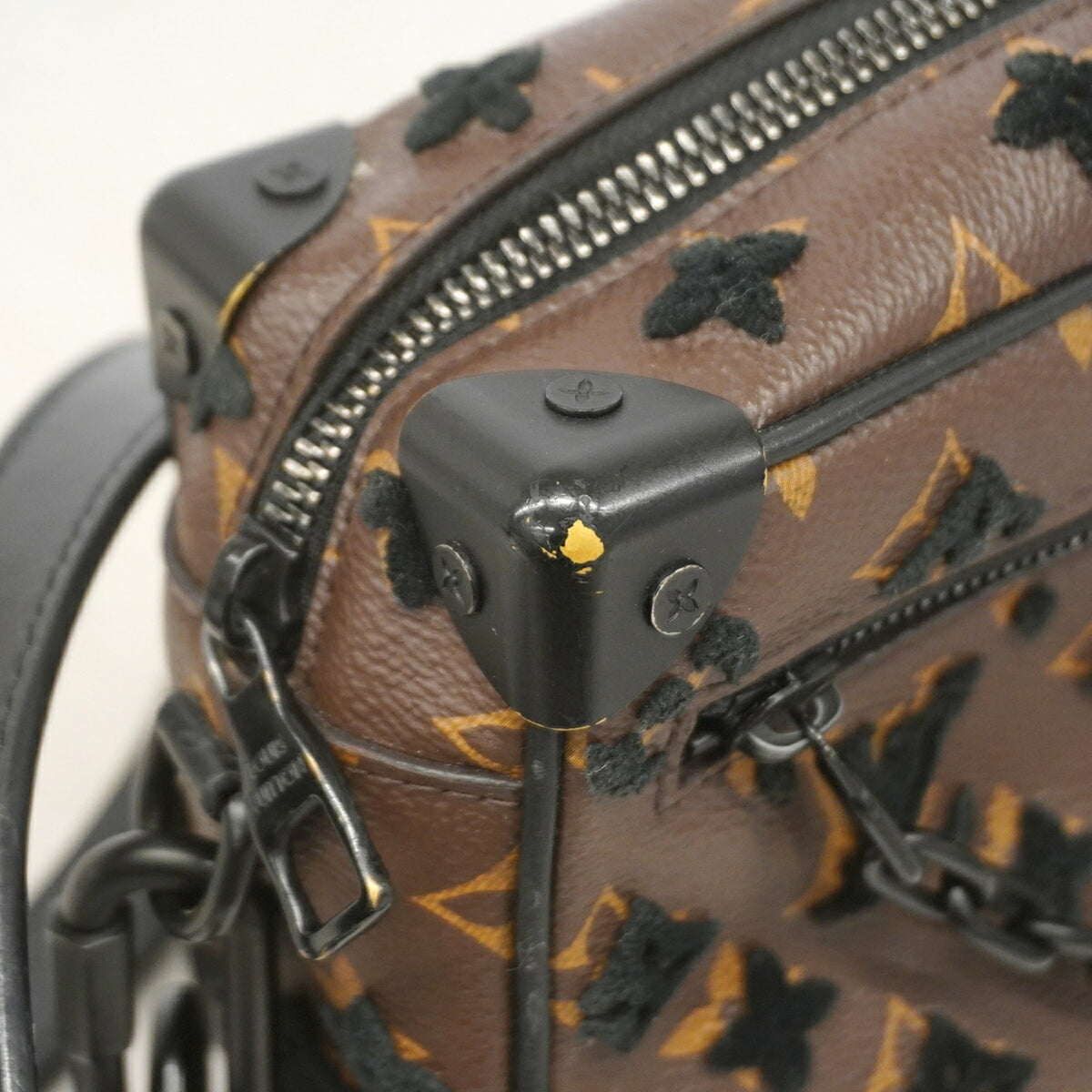 Louis Vuitton Black Brown Shoulder Bag (Pre-Owned)