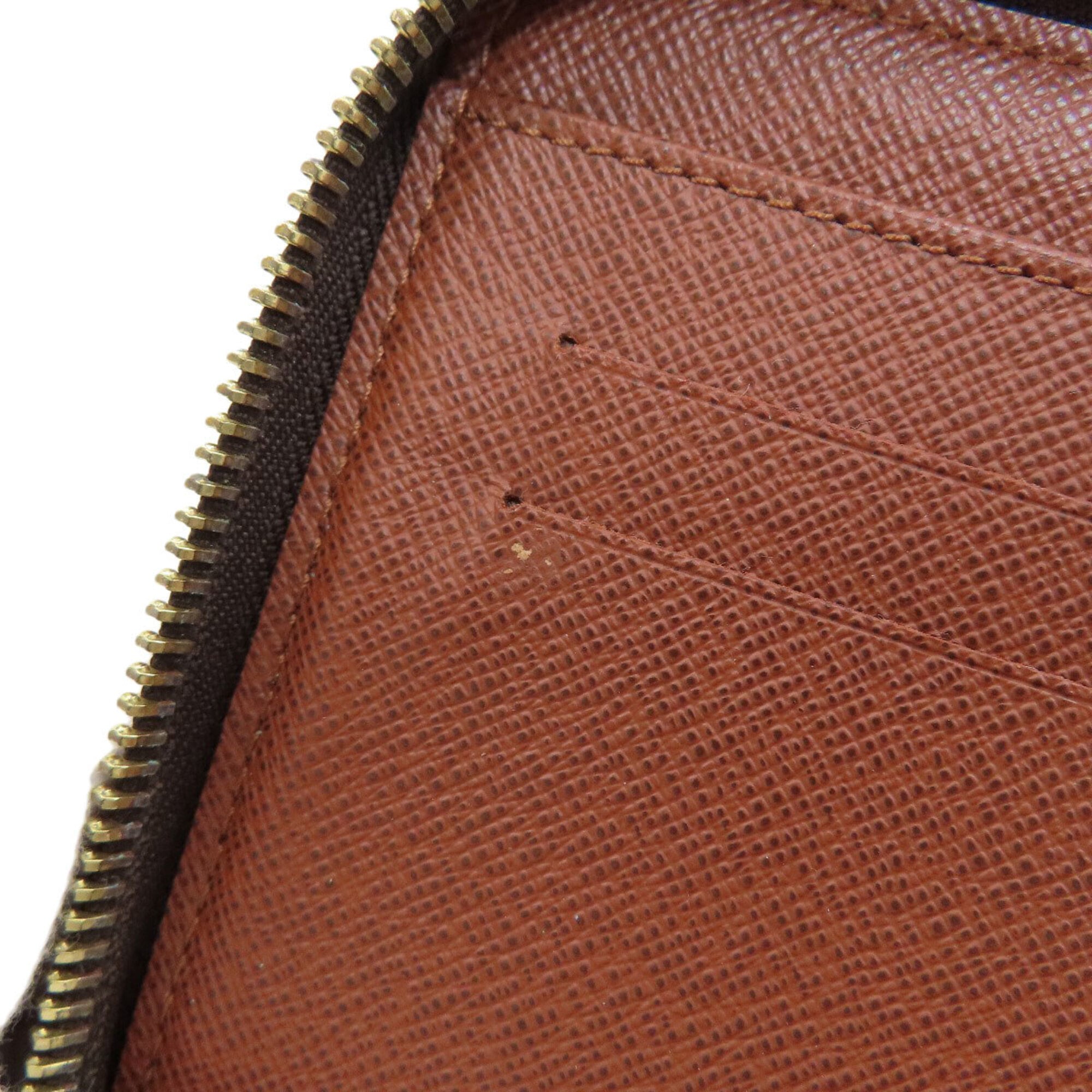 Louis Vuitton Monogram Monogram Canvas Long Wallet (Bi-Fold) (Pre-Owned)