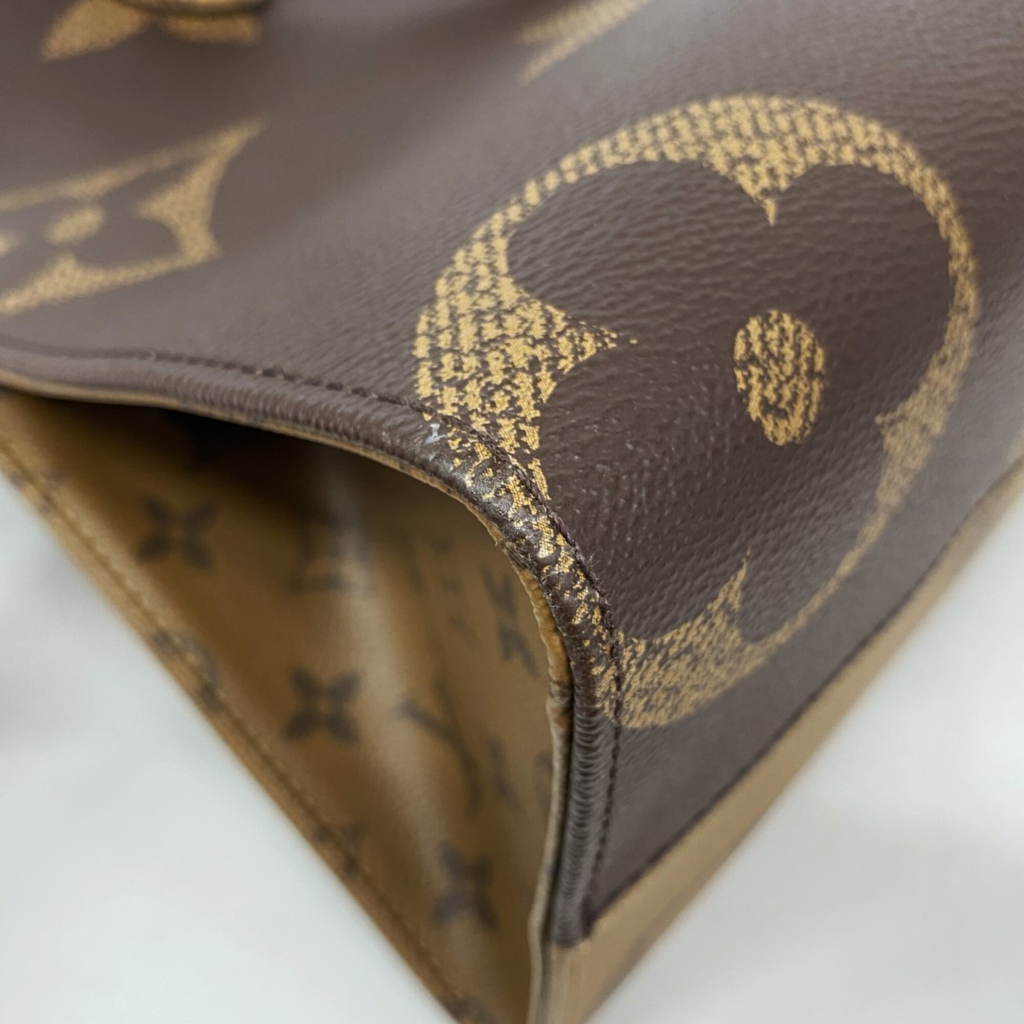 Louis Vuitton Brown Tote Bag (Pre-Owned)