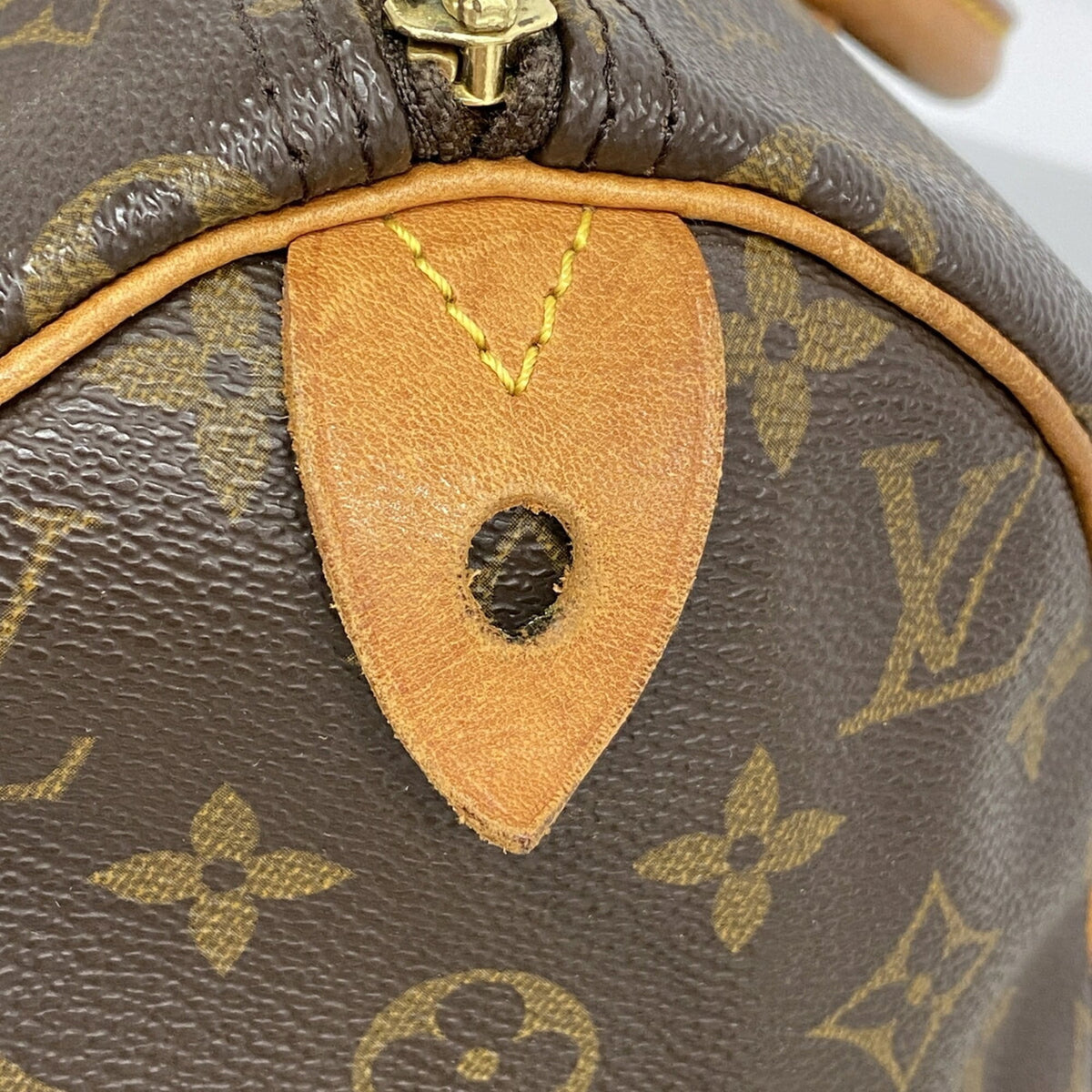 Louis Vuitton Brown Handbag (Pre-Owned)