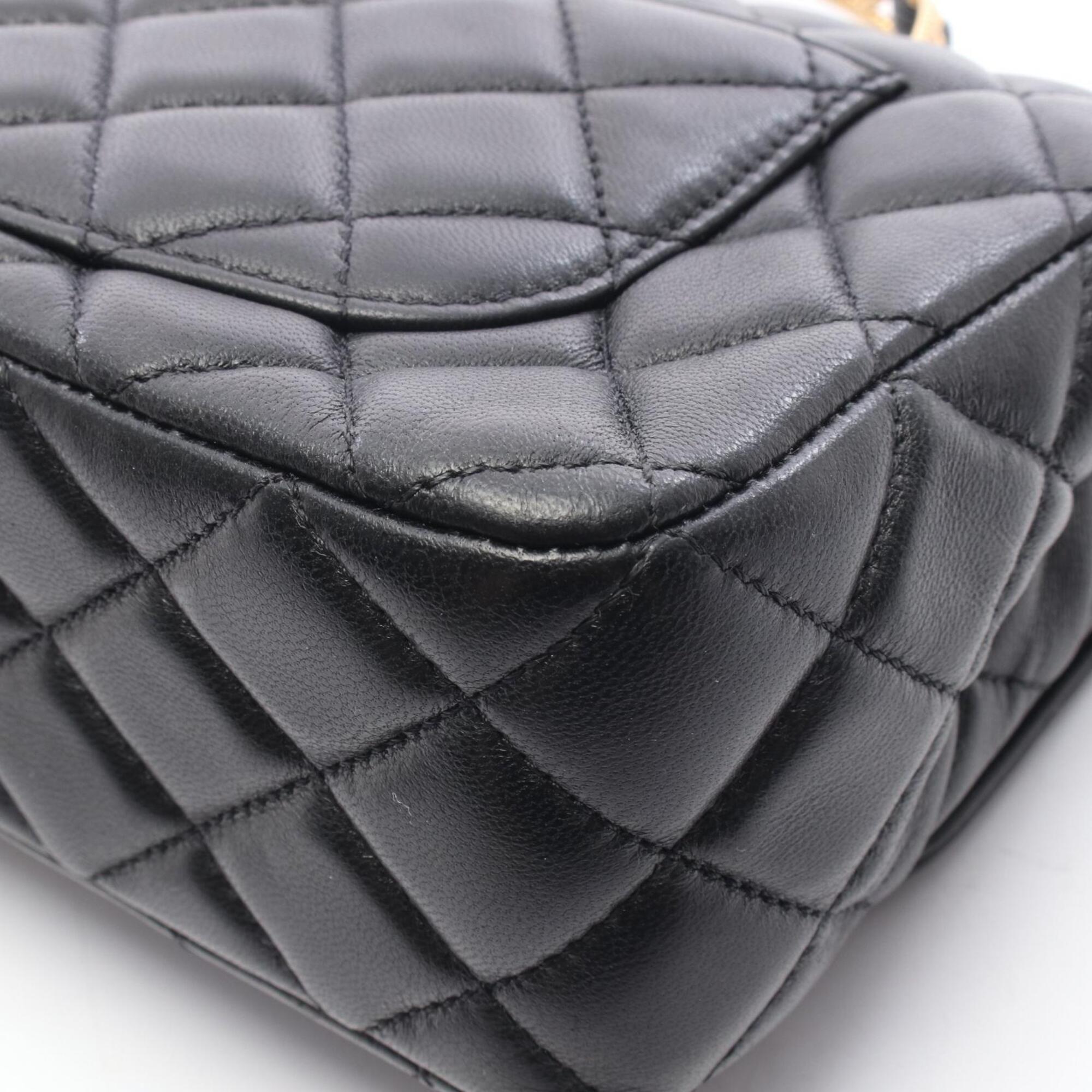 Chanel Black Leather Handbag Shoulder Bag (Pre-Owned)
