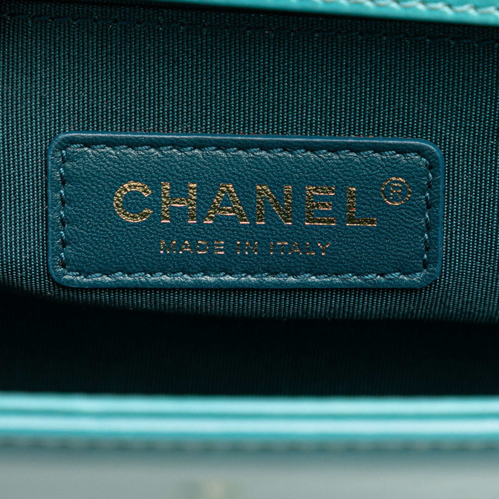 Chanel Blue Green Leather Shoulder Bag (Pre-Owned)
