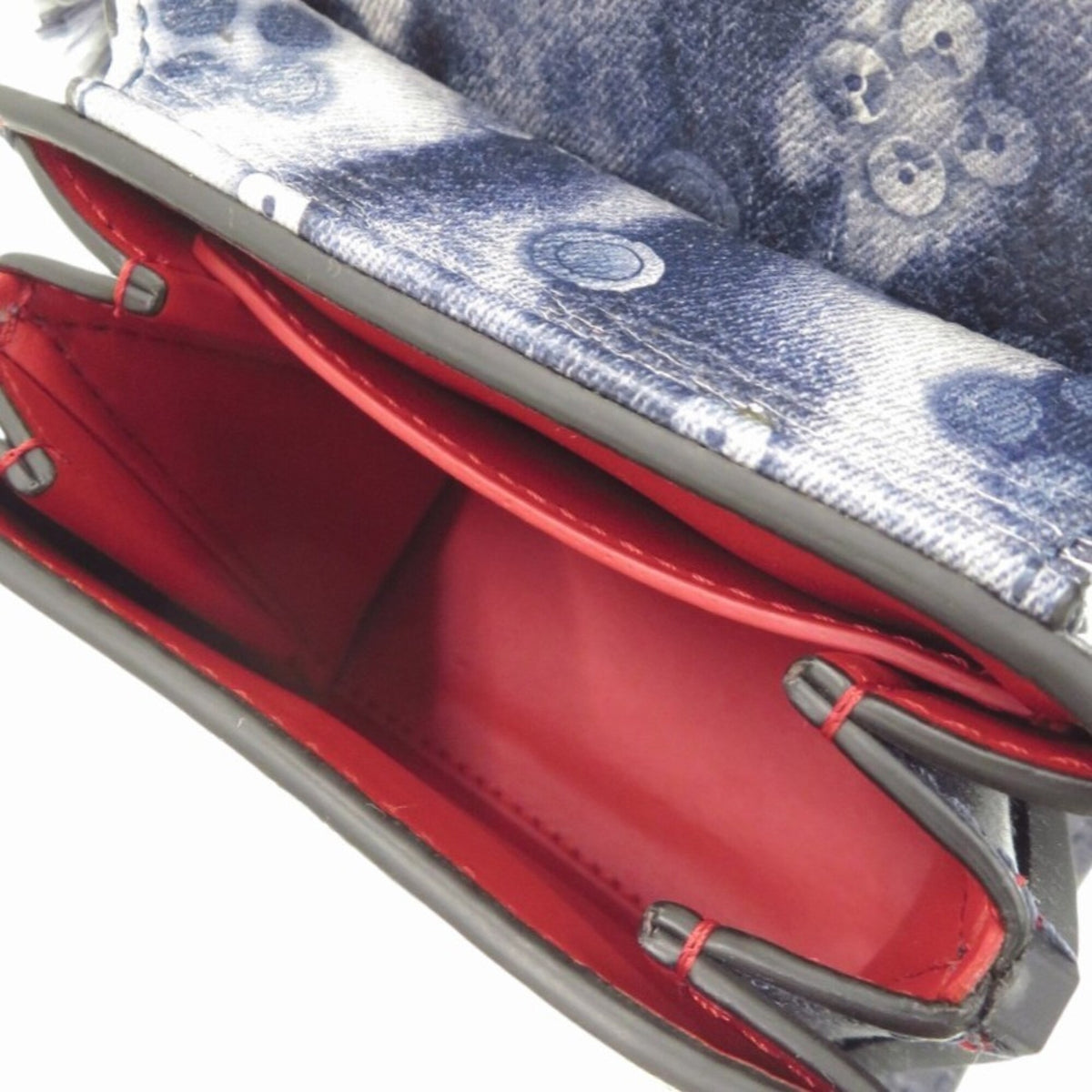 Christian Louboutin Navy Leather Shoulder Bag (Pre-Owned)