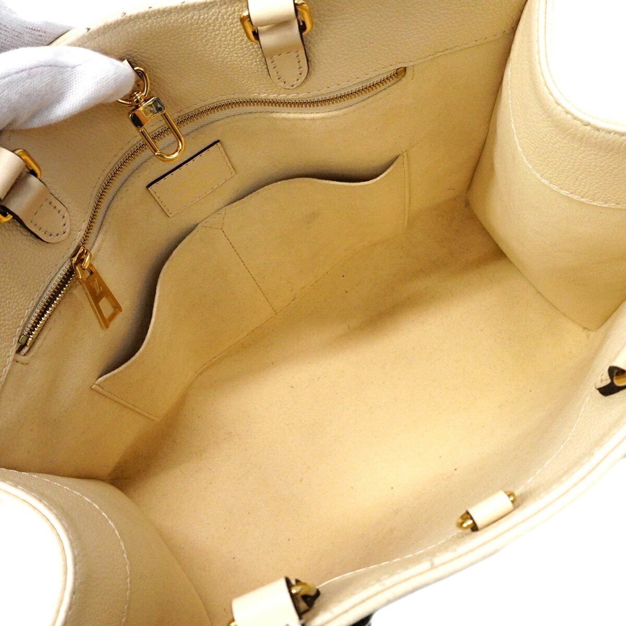 Louis Vuitton Cream Tote Bag (Pre-Owned)