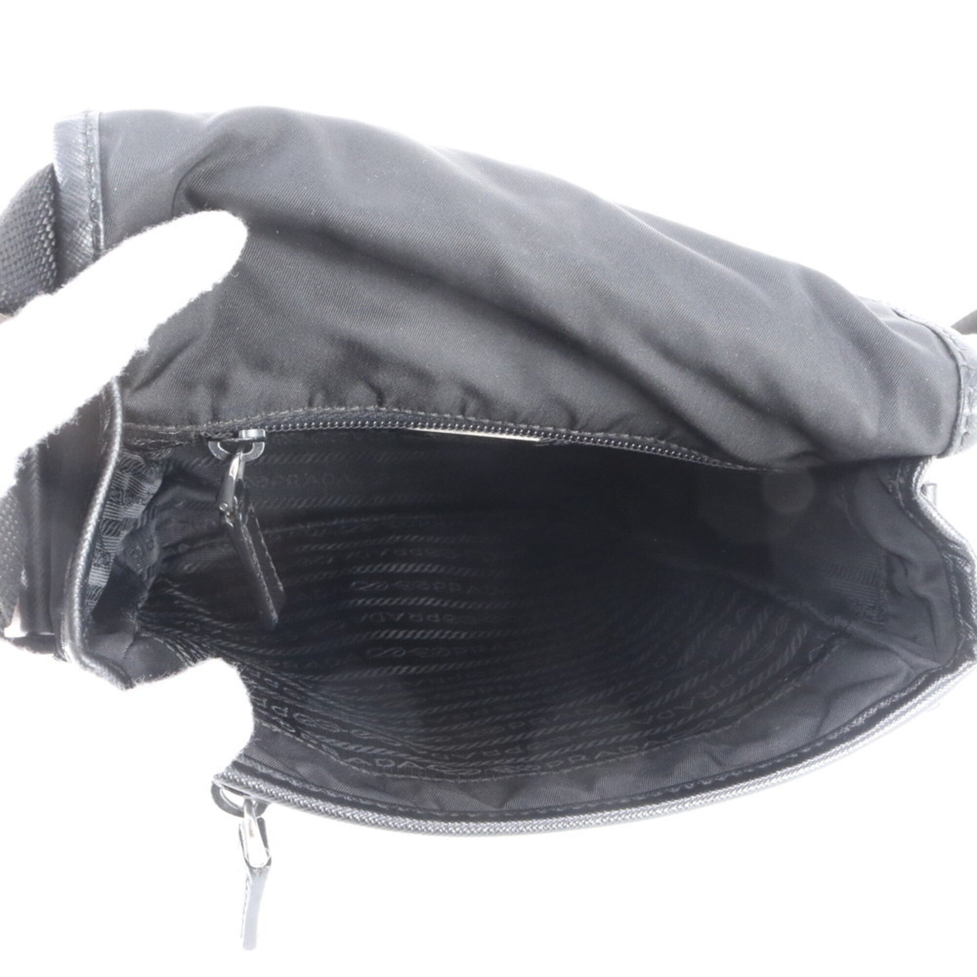 Prada Black Nylon Leather Shoulder Bag (Pre-Owned)