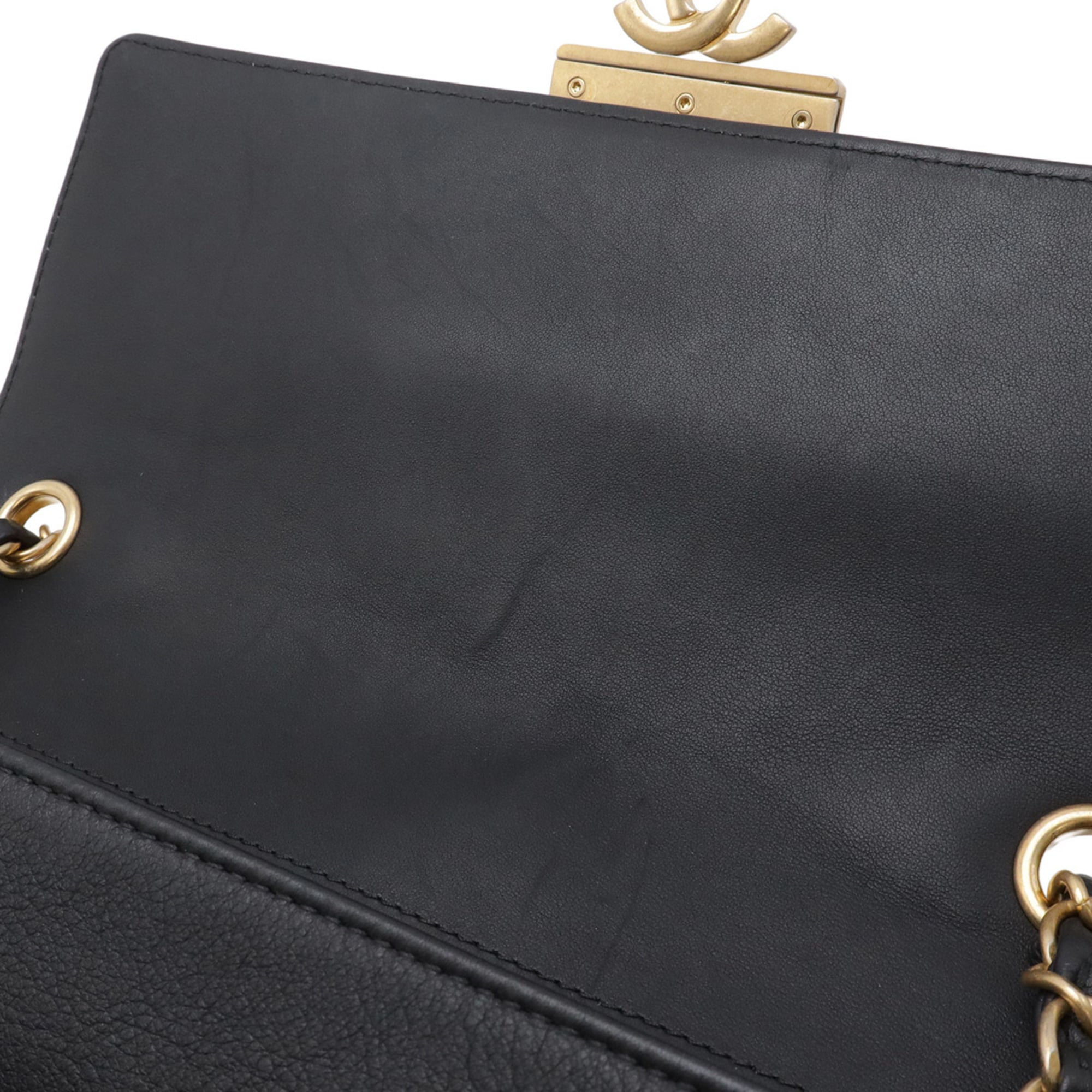 Chanel Matelasse Black Leather Handbag Shoulder Bag (Pre-Owned)