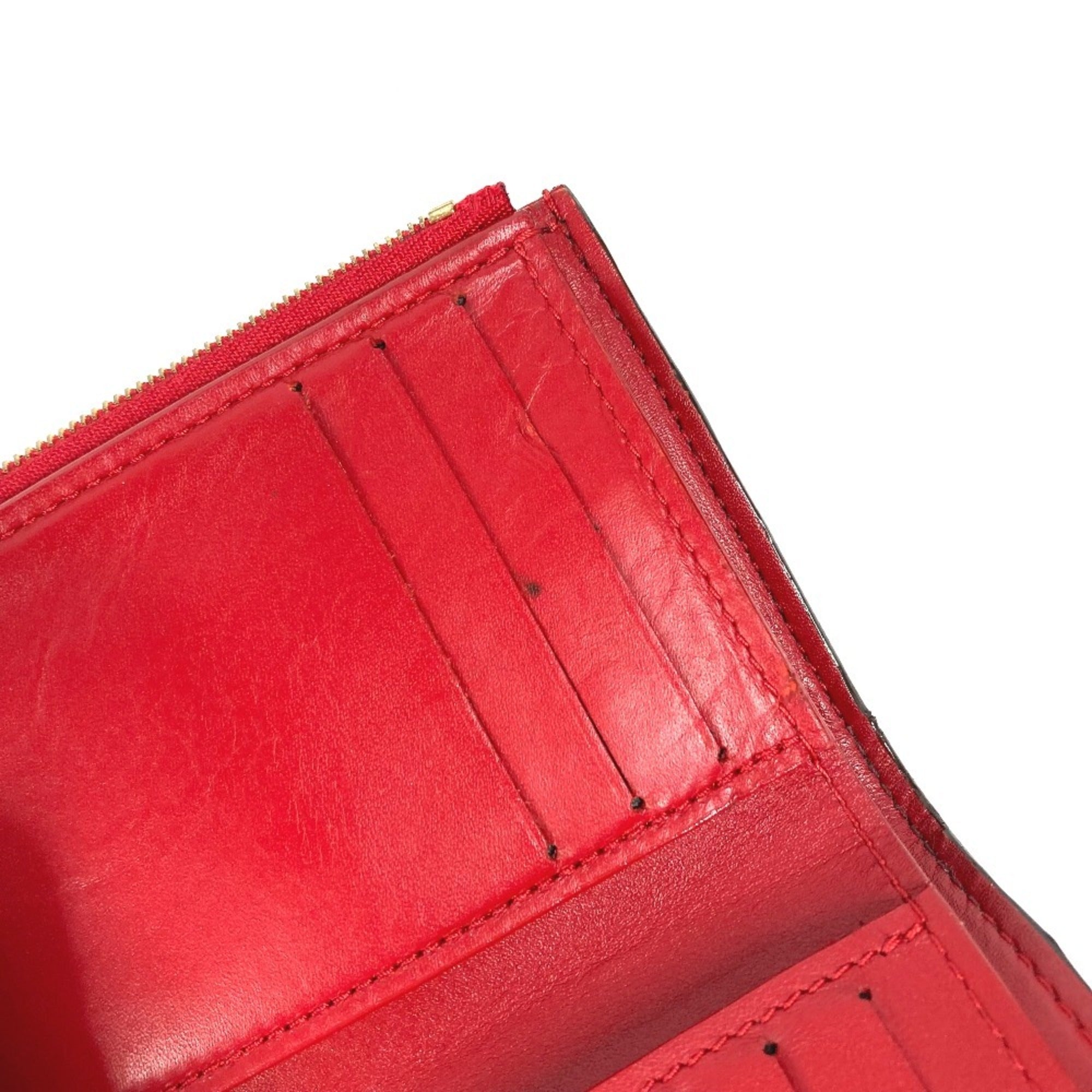 Louis Vuitton Monogram Vernis Red Color Monogram Vernis Wallet (Tri-Fold) (Pre-Owned)