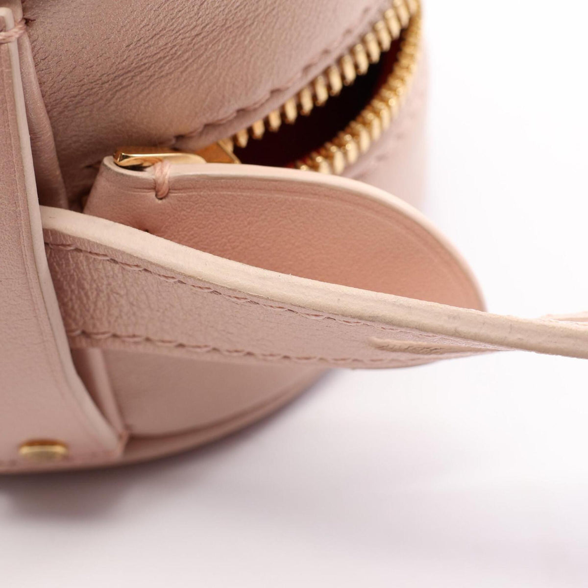 Louis Vuitton Pink Leather Handbag Shoulder Bag (Pre-Owned)