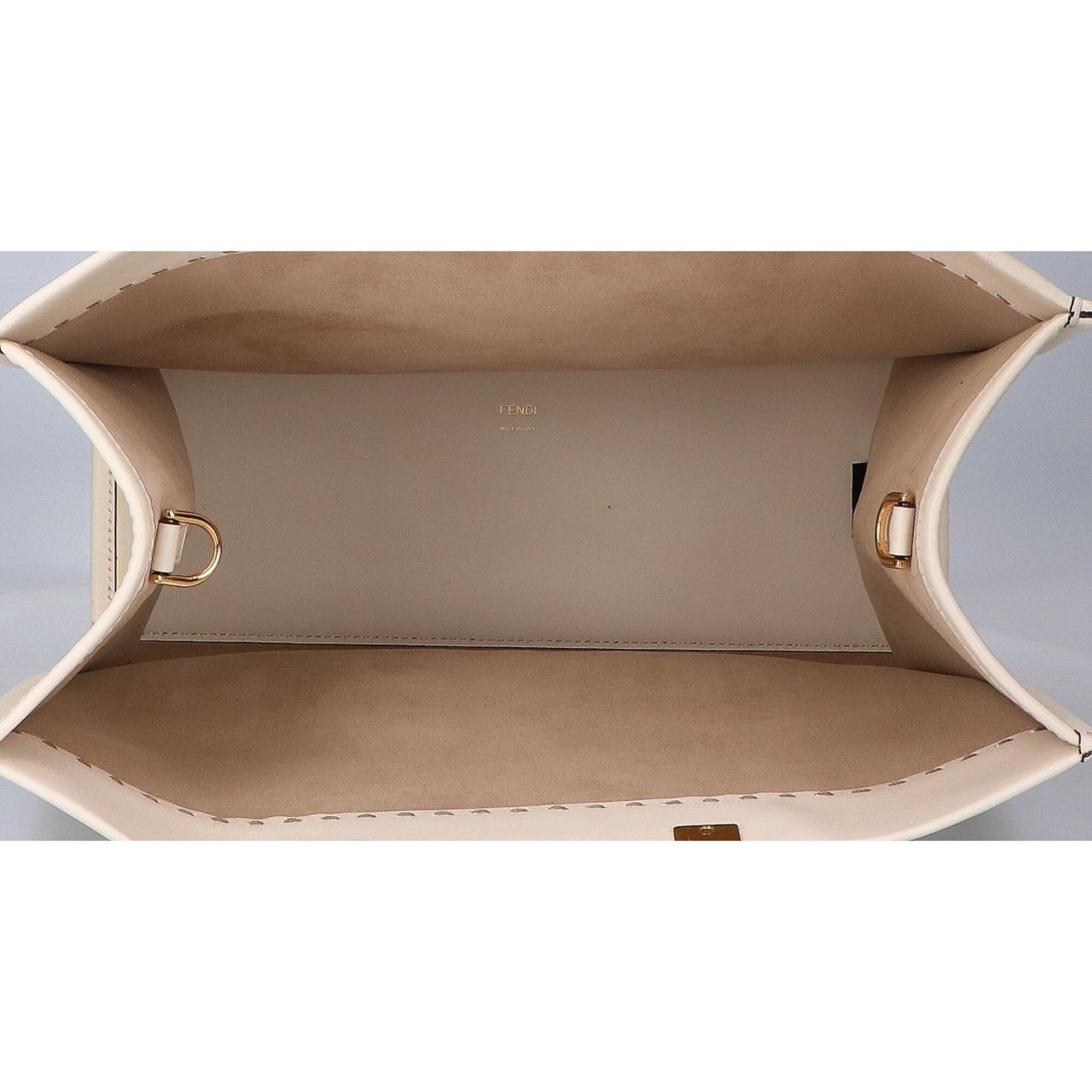 Fendi Off-White Leather Handbag Tote Bag (Pre-Owned)