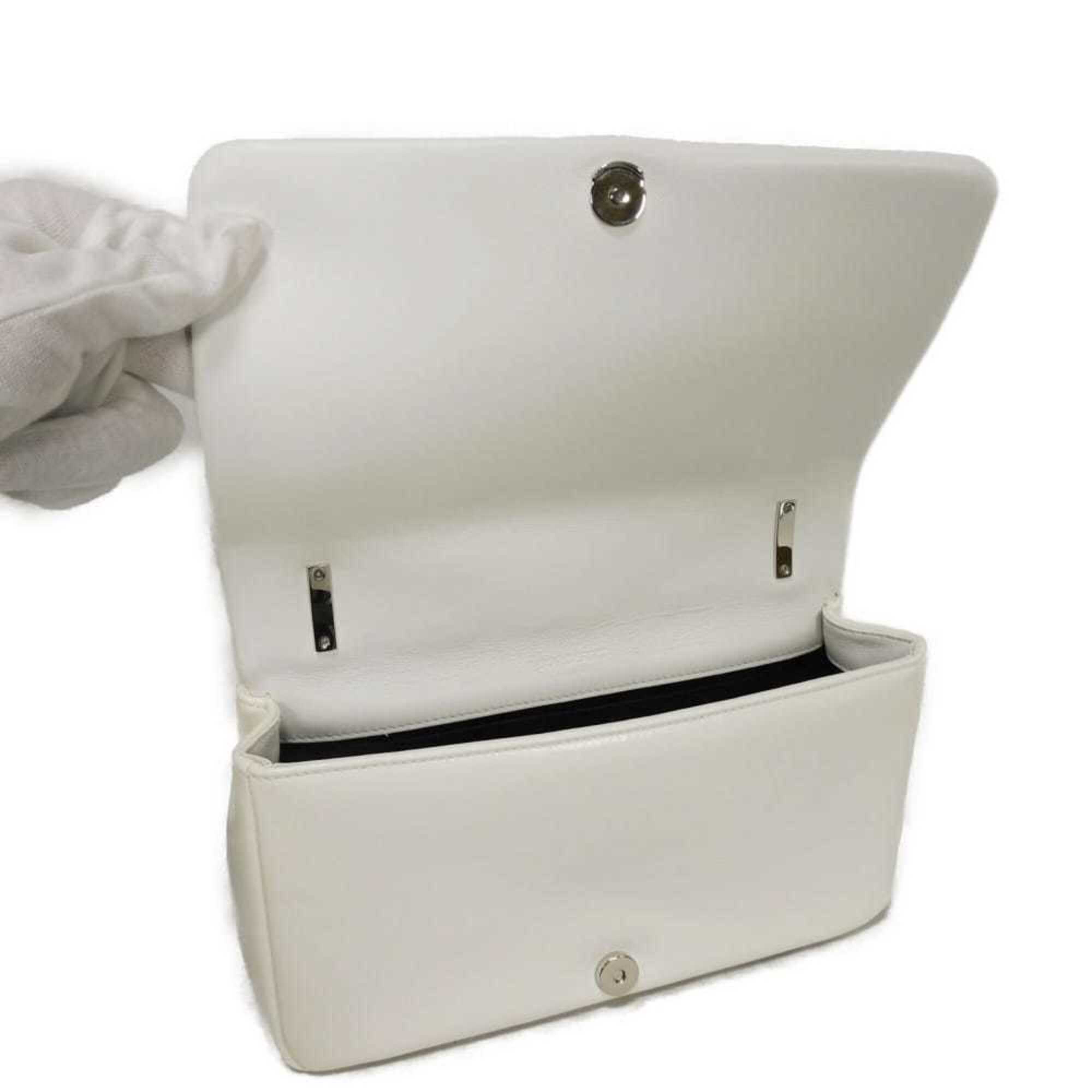 Burberry White Leather Shoulder Bag (Pre-Owned)