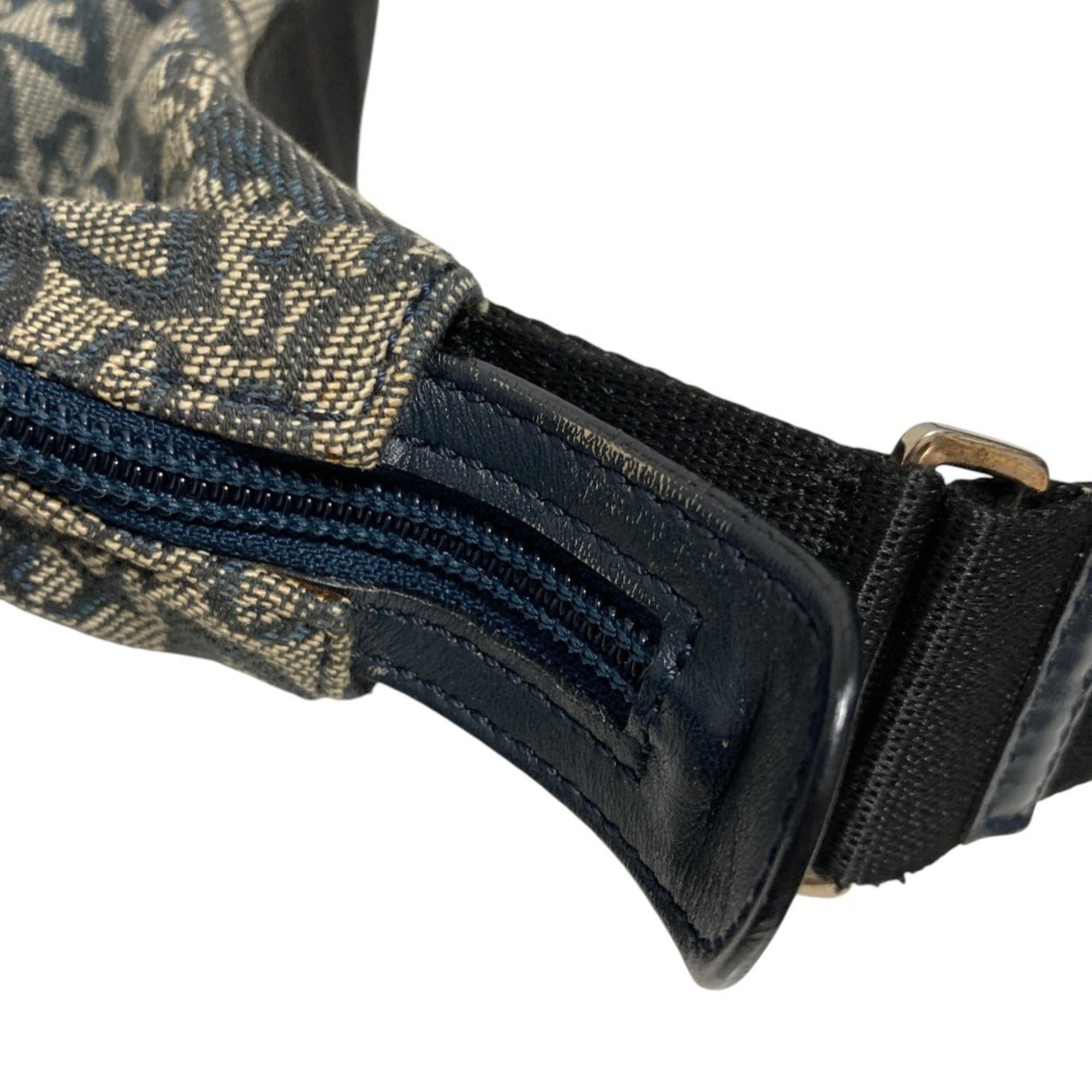 Christian Dior Navy Canvas Shoulder Bag (Pre-Owned)