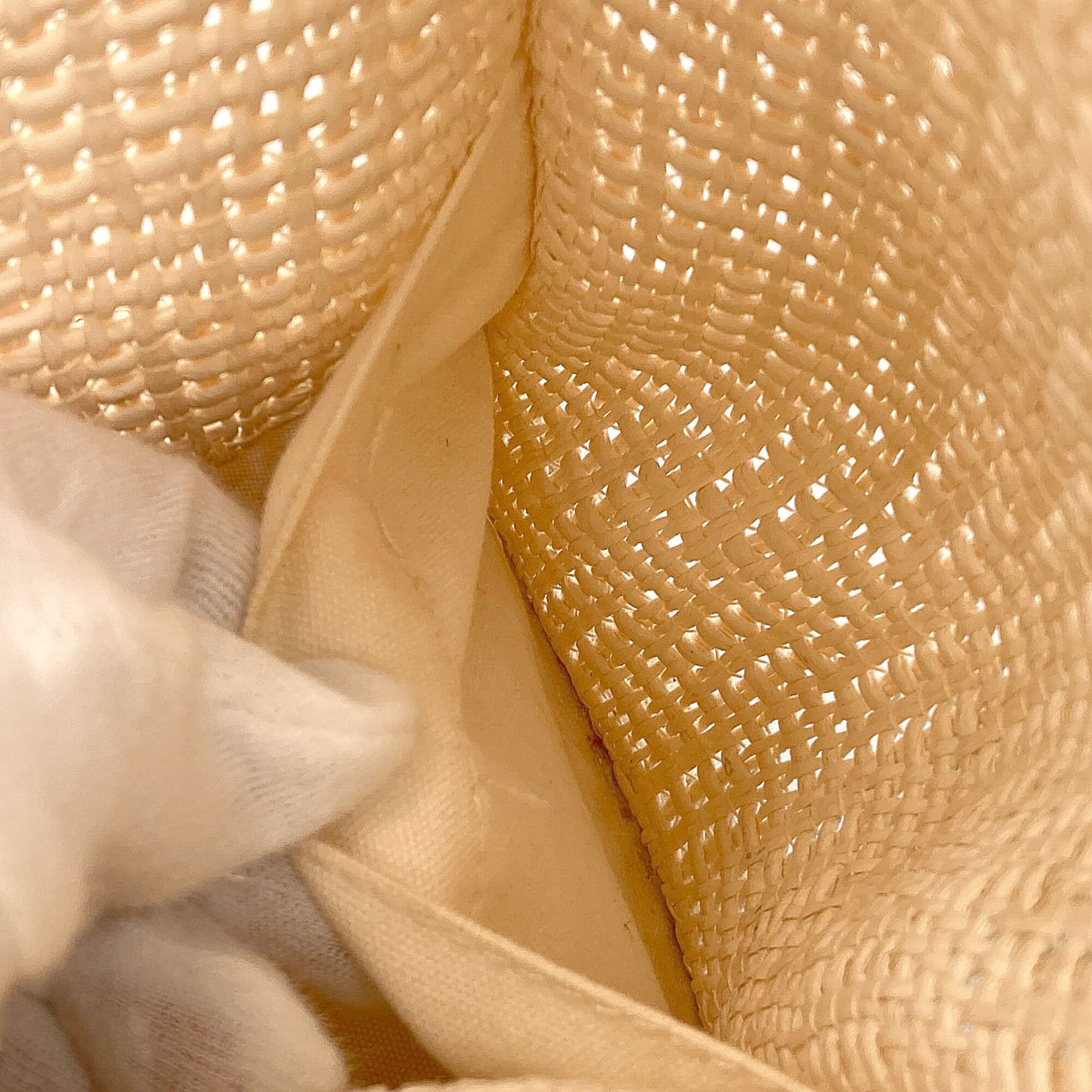 Hermes Beige Straw Tote Bag (Pre-Owned)
