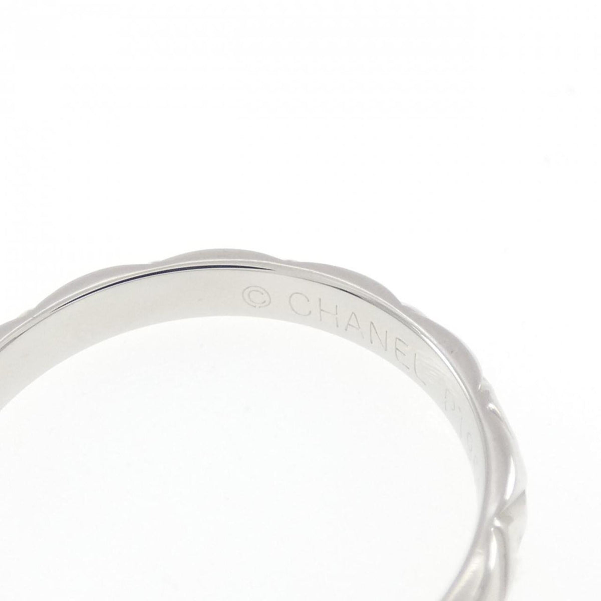 Chanel Platinum Platinum 950 Band Ring (Pre-Owned)