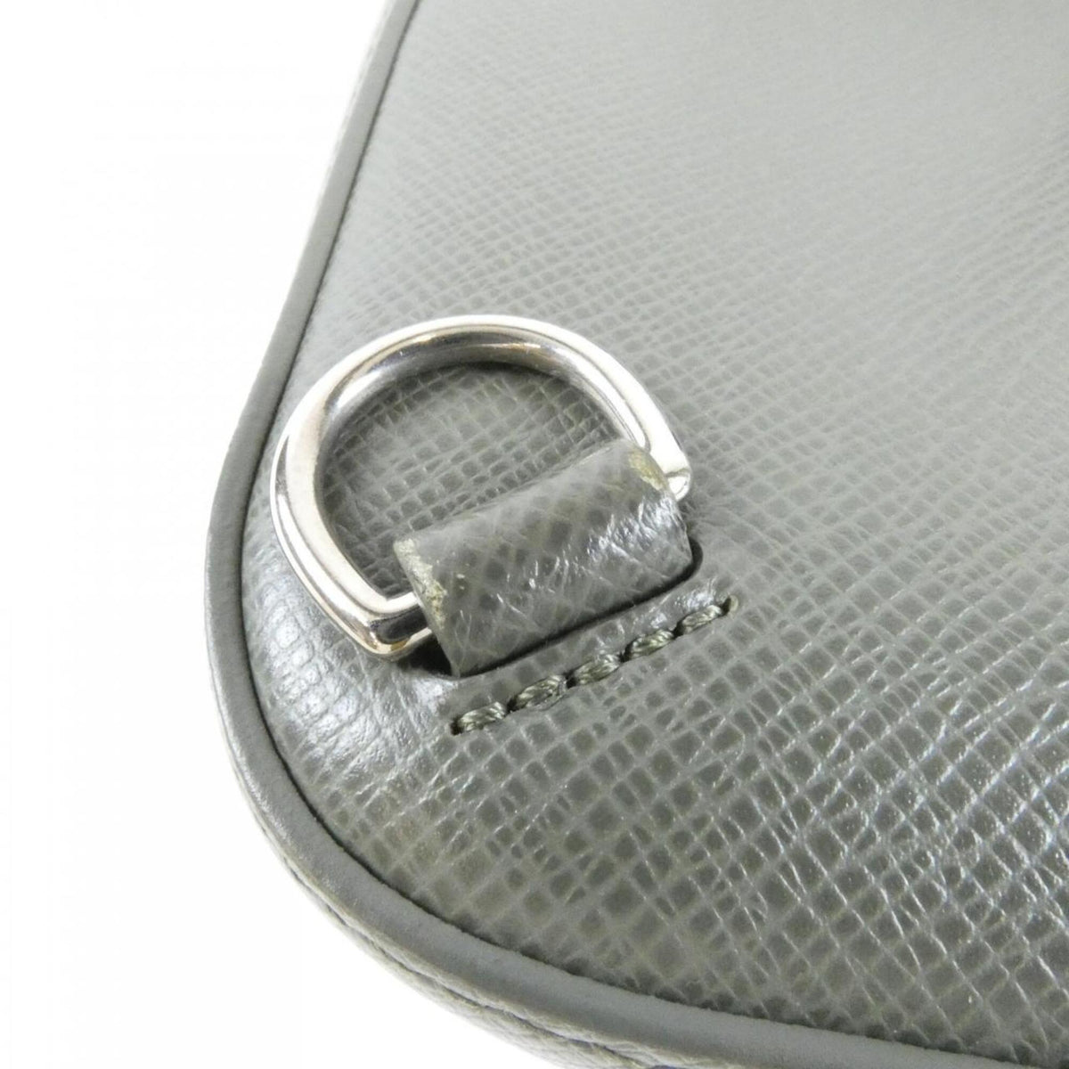 Louis Vuitton Green Vert Leather Shoulder Bag (Pre-Owned)