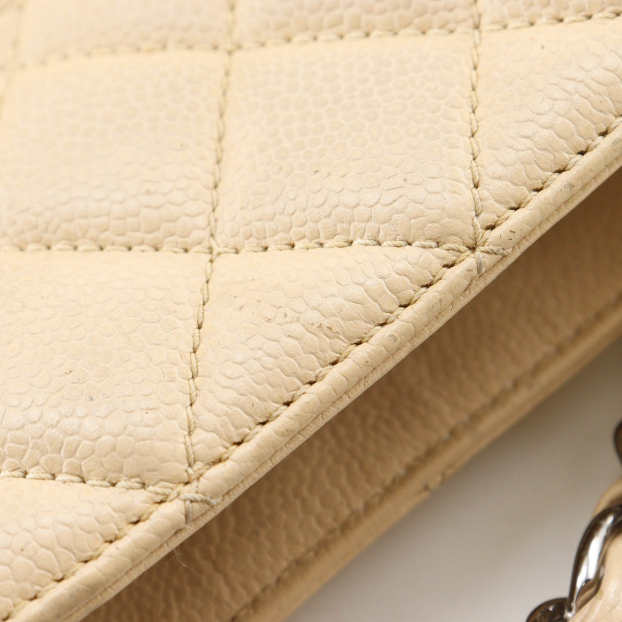 Chanel Beige Grained Calfskin Tote Bag (Pre-Owned)