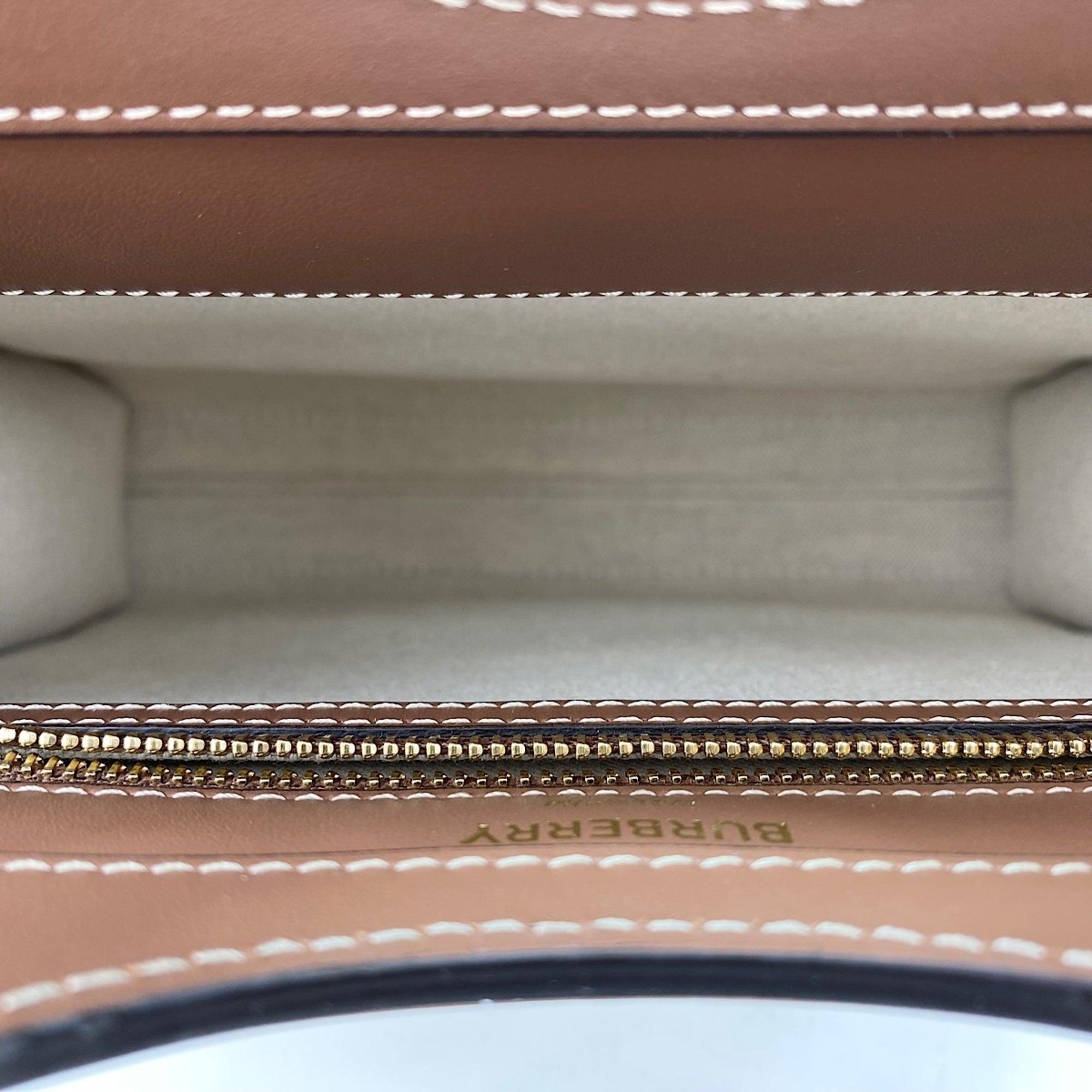 Burberry Brown Canvas Handbag (Pre-Owned)