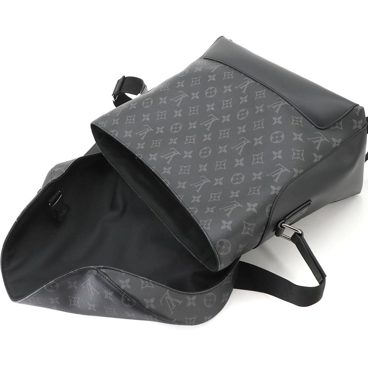 Louis Vuitton Monogram Eclipse Monogram Eclipse Handbag Messenger Bag Shoulder Bag (Pre-Owned)