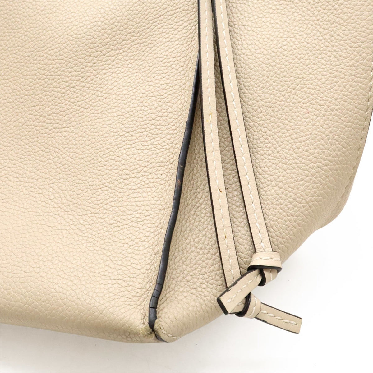 Loewe Beige Leather Shoulder Bag Tote Bag (Pre-Owned)