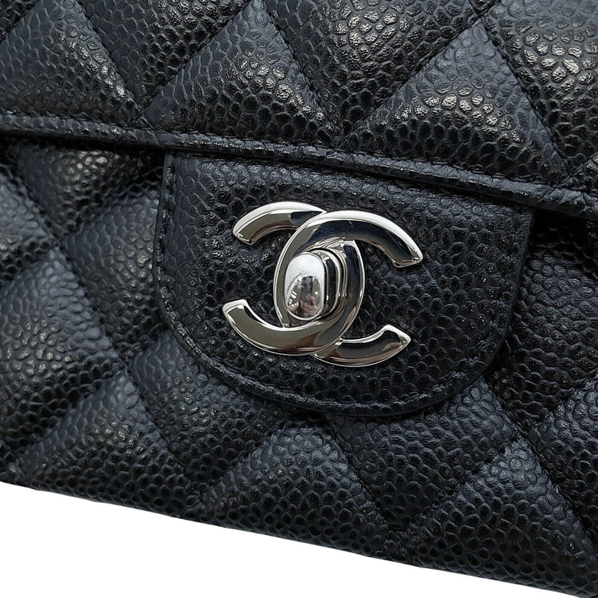 Chanel Black Grained Calfskin Handbag Shoulder Bag (Pre-Owned)