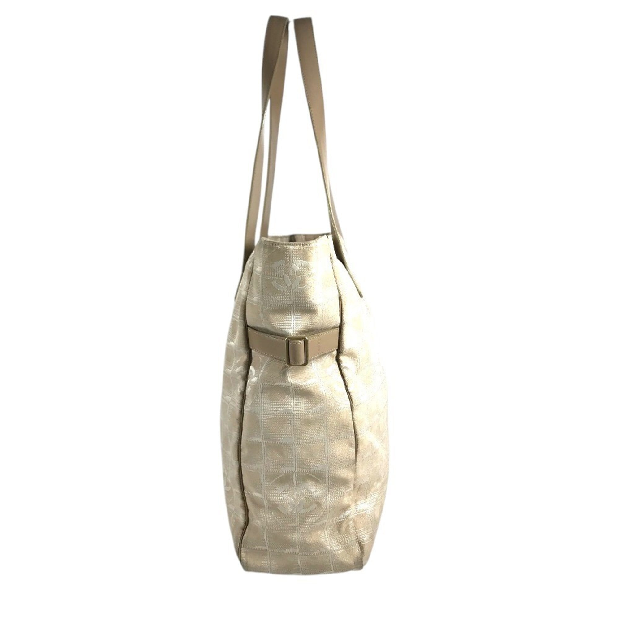 Chanel New Travel Line Beige Nylon Leather Tote Bag (Pre-Owned)