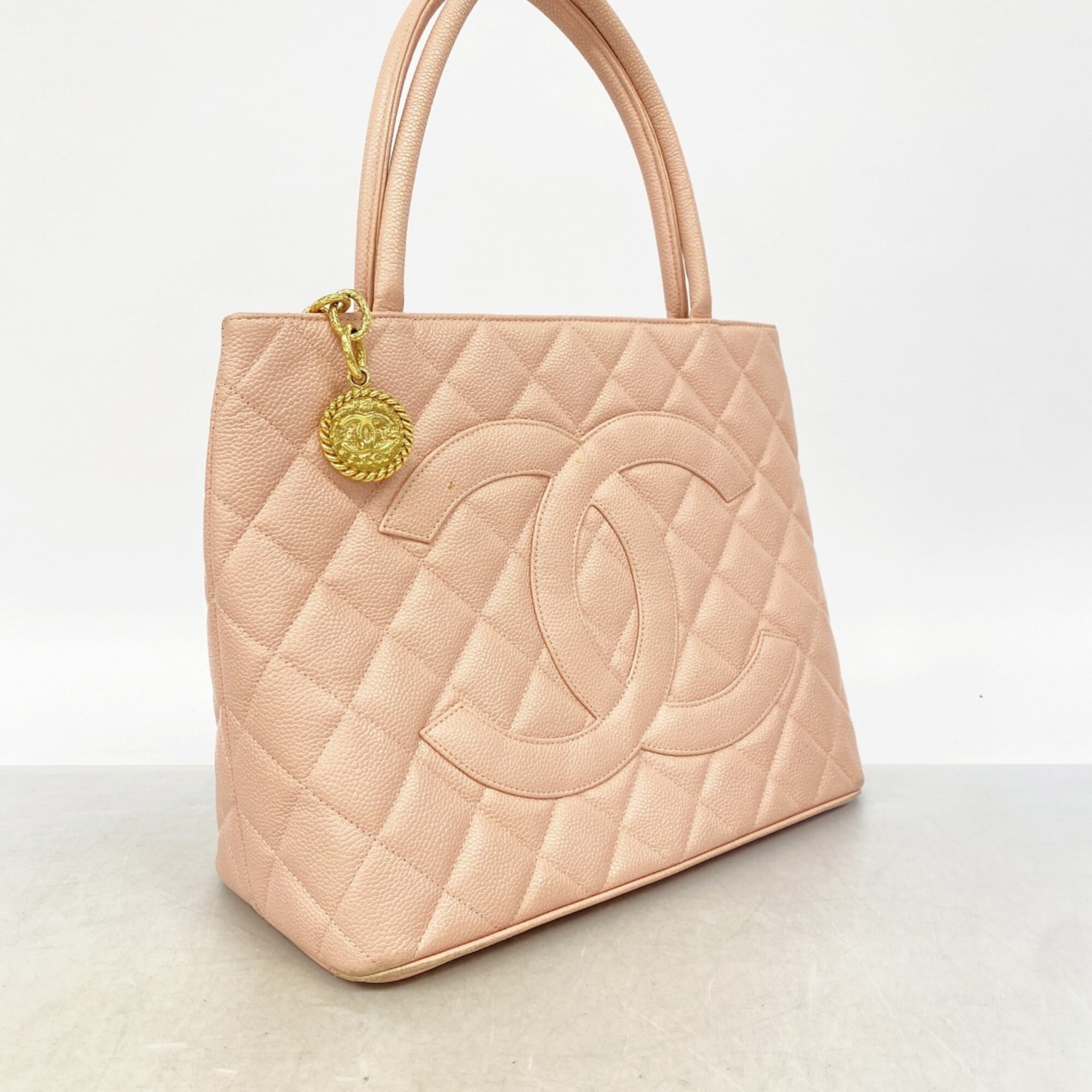 Chanel Pink Grained Calfskin Tote Bag (Pre-Owned)