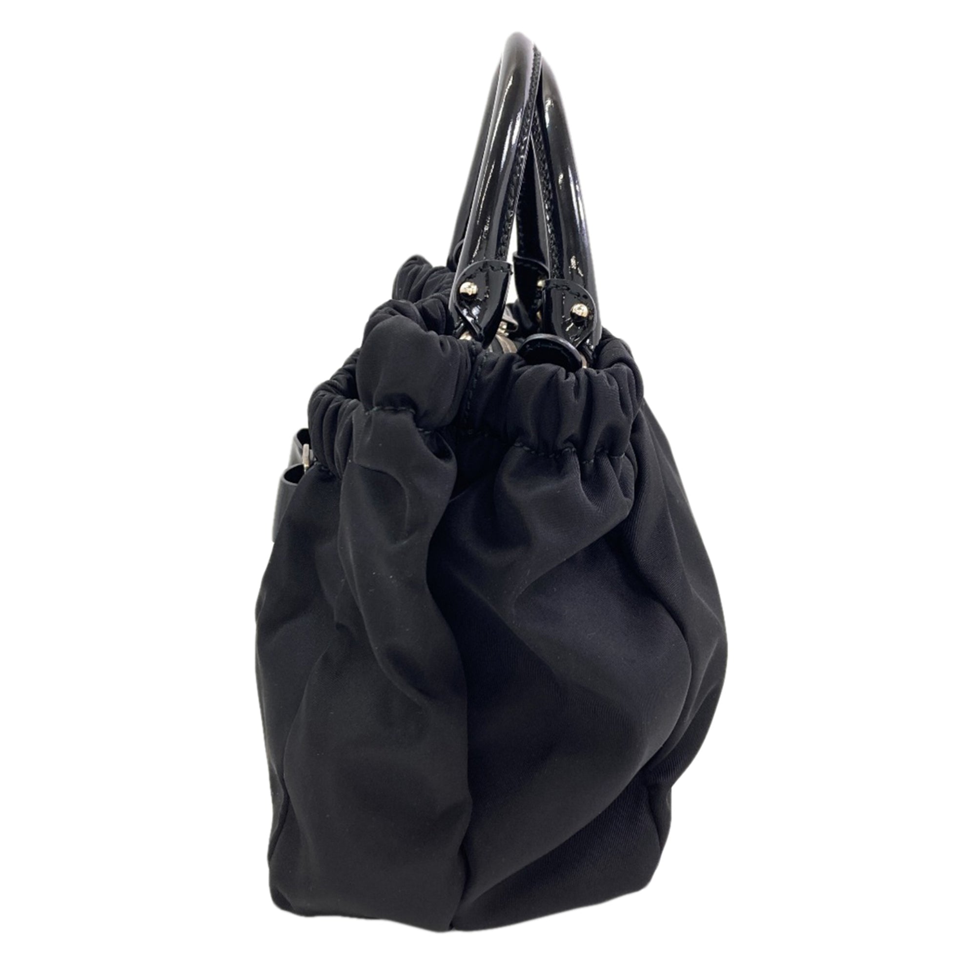 Salvatore Ferragamo Black Nylon Handbag (Pre-Owned)