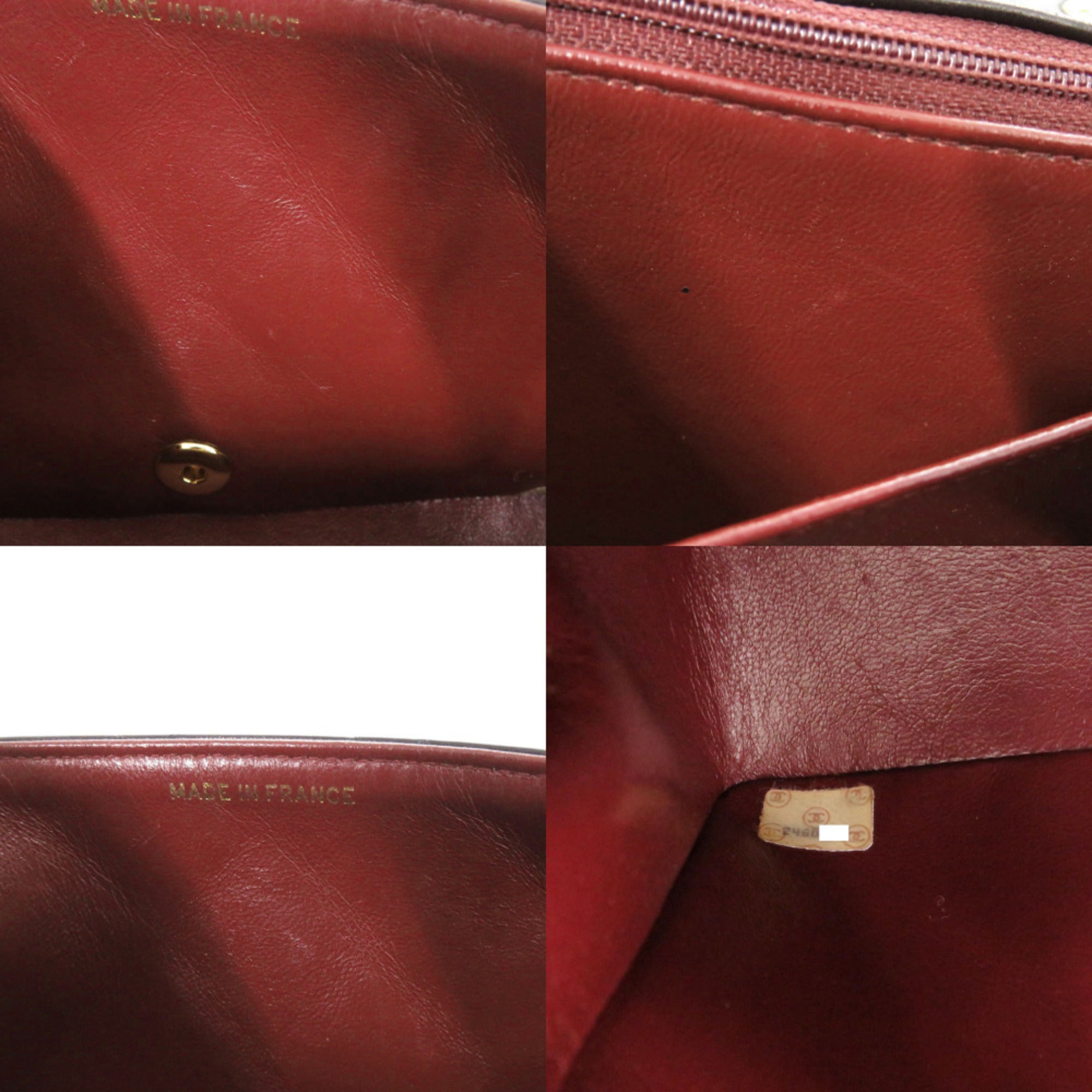 Chanel Black Leather Shoulder Bag (Pre-Owned)