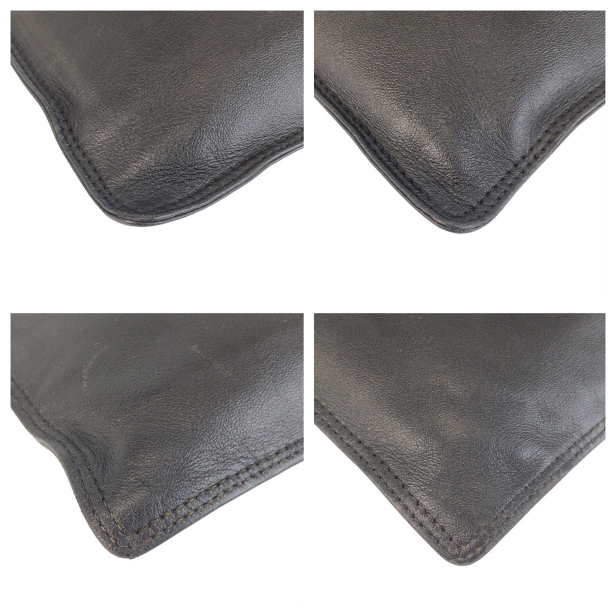 Chanel Black Leather Pochette Shoulder Bag (Pre-Owned)