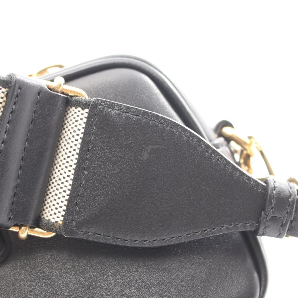 Miu Miu Black Leather Handbag Shoulder Bag (Pre-Owned)