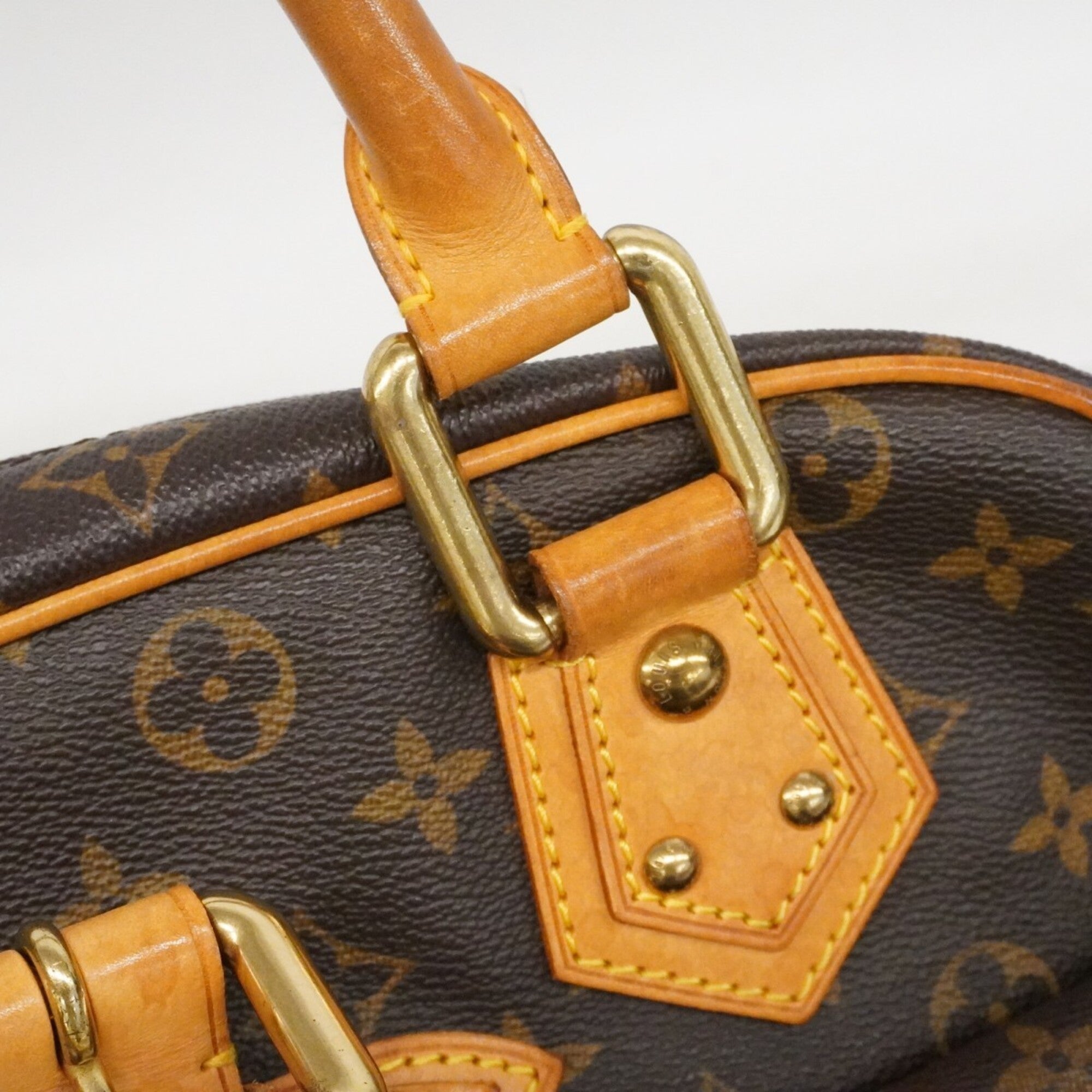 Louis Vuitton Brown Handbag (Pre-Owned)