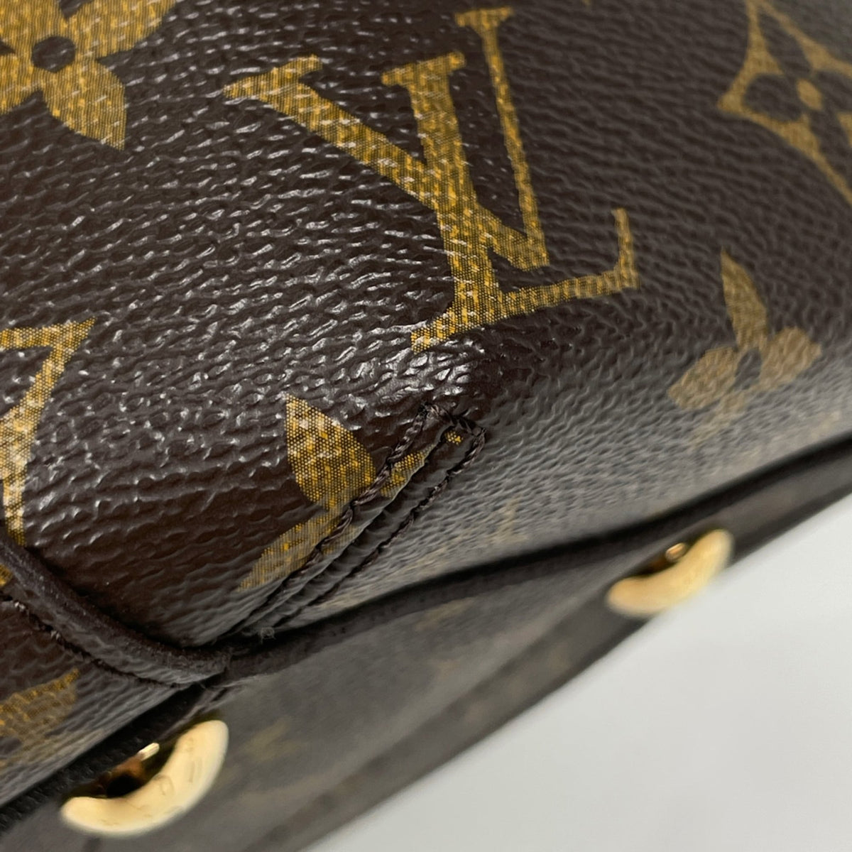 Louis Vuitton Brown Monogram Handbag (Pre-Owned)