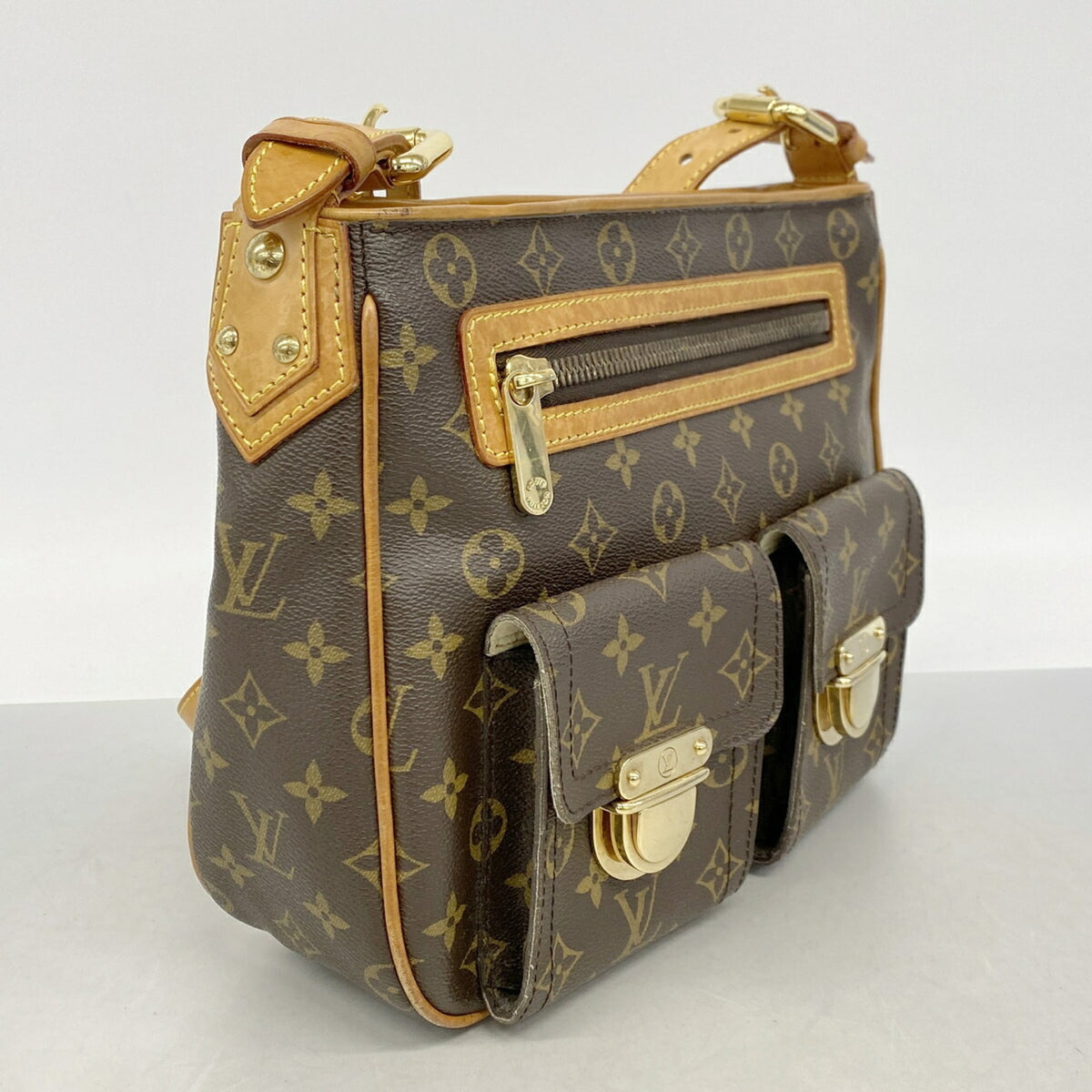 Louis Vuitton Brown Shoulder Bag (Pre-Owned)