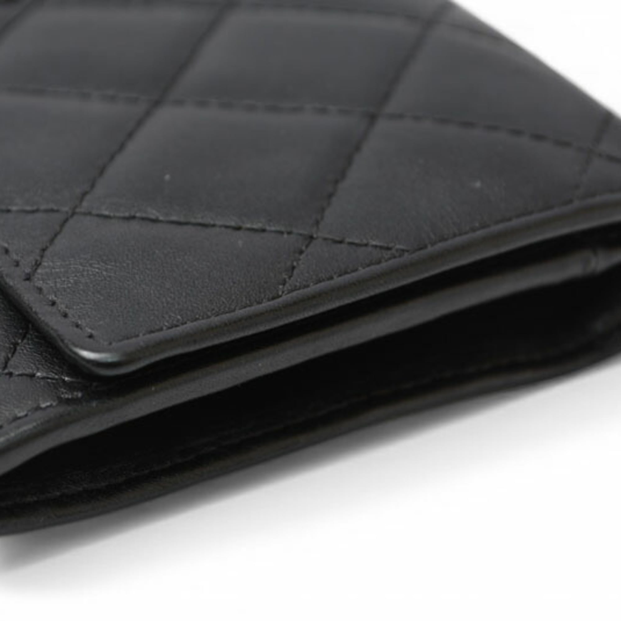 Chanel Black Pink Leather Wallet (Bi-Fold) (Pre-Owned)