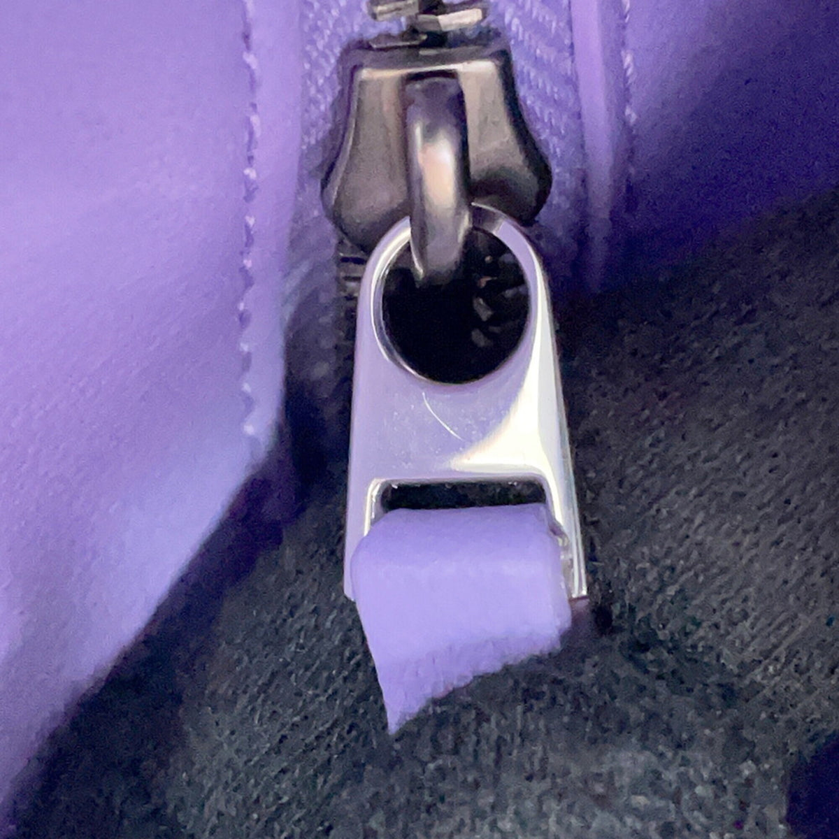 Bottega Veneta Purple Leather Handbag (Pre-Owned)