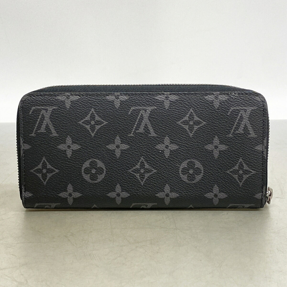 Louis Vuitton Black Long Wallet (Bi-Fold) (Pre-Owned)