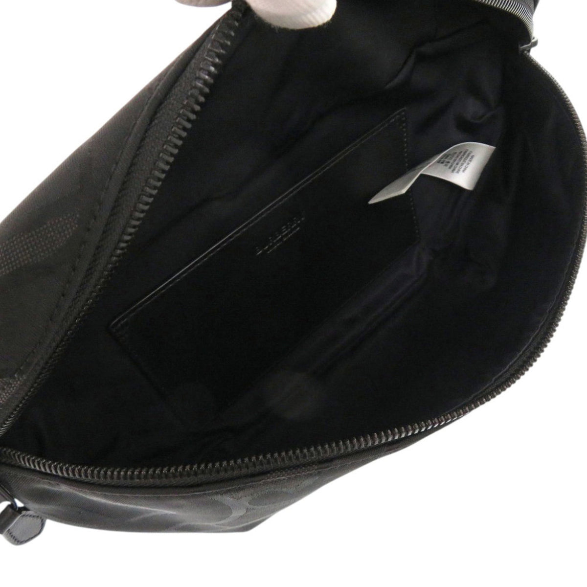 Burberry Black Nylon Sling Bag (Pre-Owned)