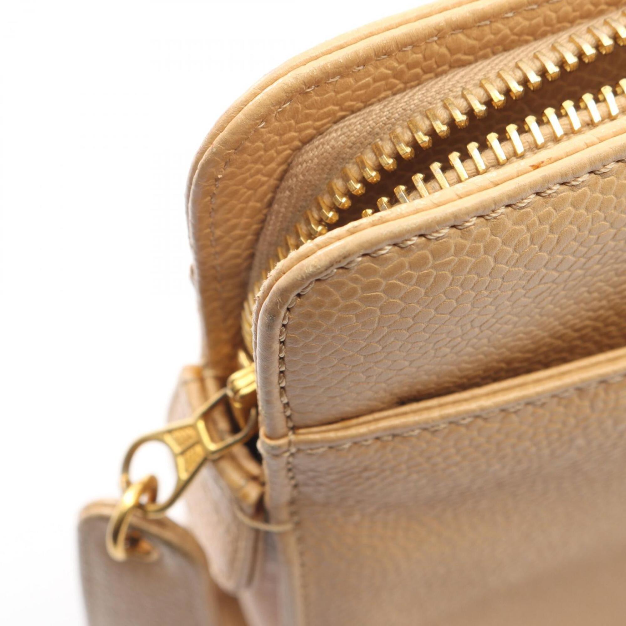 Chanel Beige Grained Calfskin Handbag (Pre-Owned)