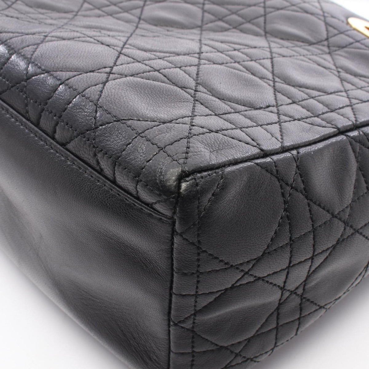 Christian Dior Black Leather Handbag (Pre-Owned)