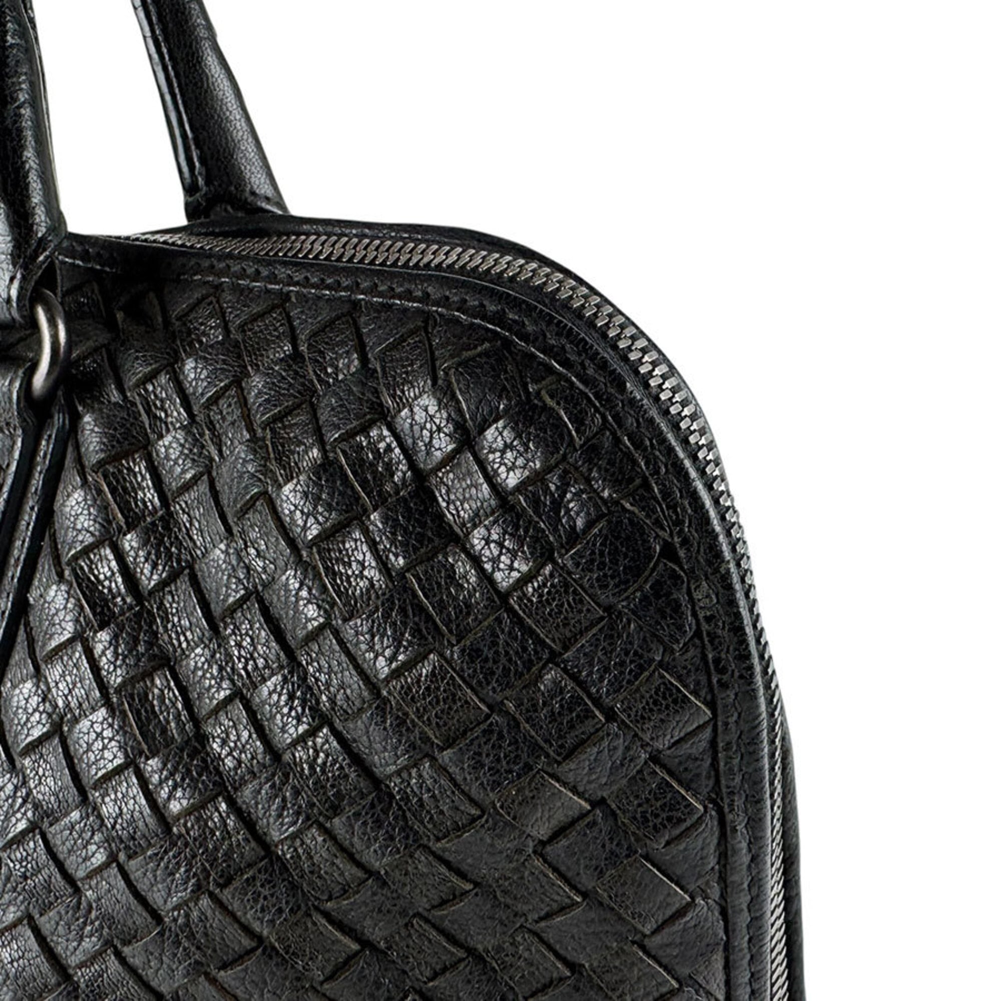 Bottega Veneta Black Intrecciato Handbag Shoulder Bag (Pre-Owned)