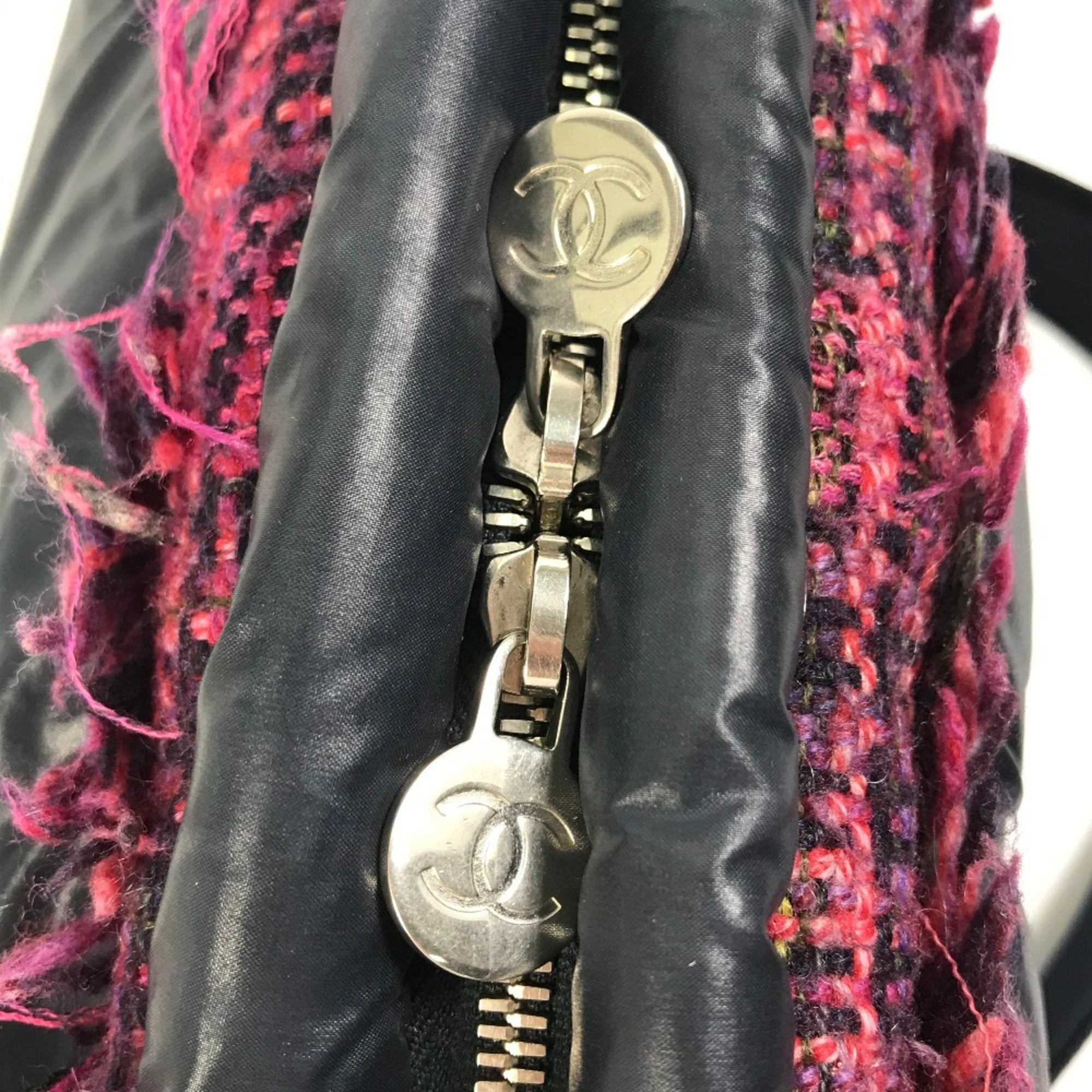 Chanel Navy Pink Nylon Tweed Fanny Pack Shoulder Bag (Pre-Owned)