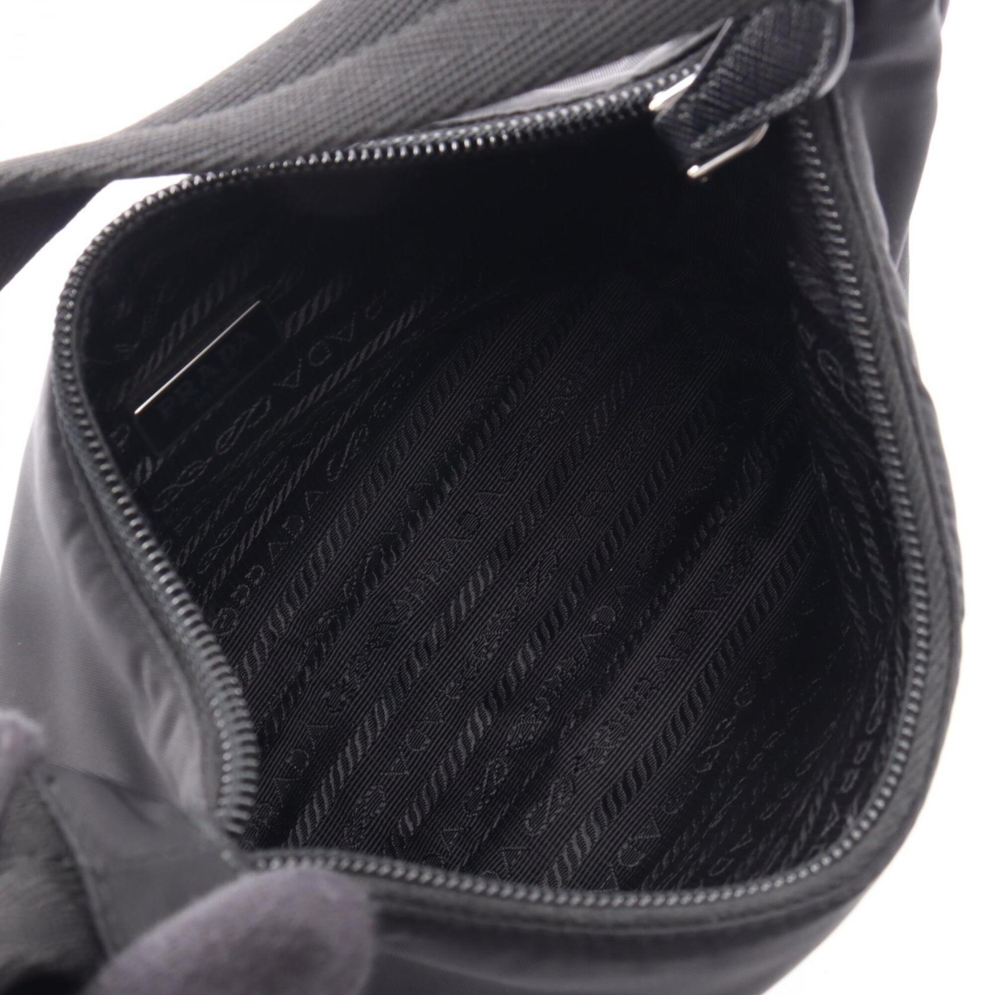 Prada Black Nylon Handbag (Pre-Owned)