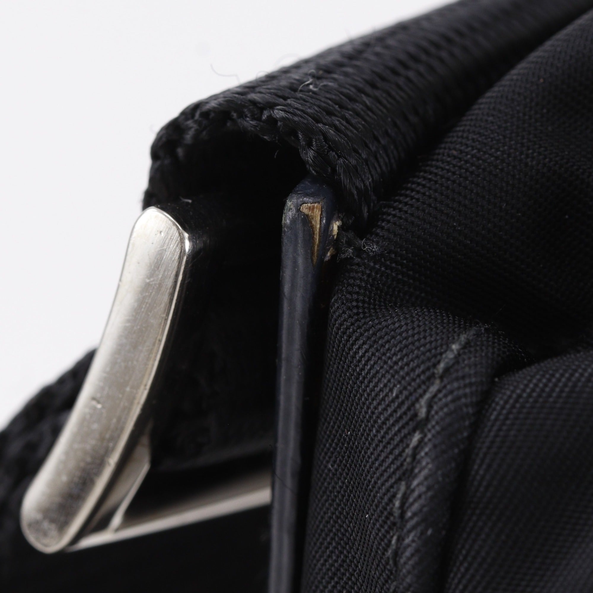 Prada Black Nylon Shoulder Bag (Pre-Owned)